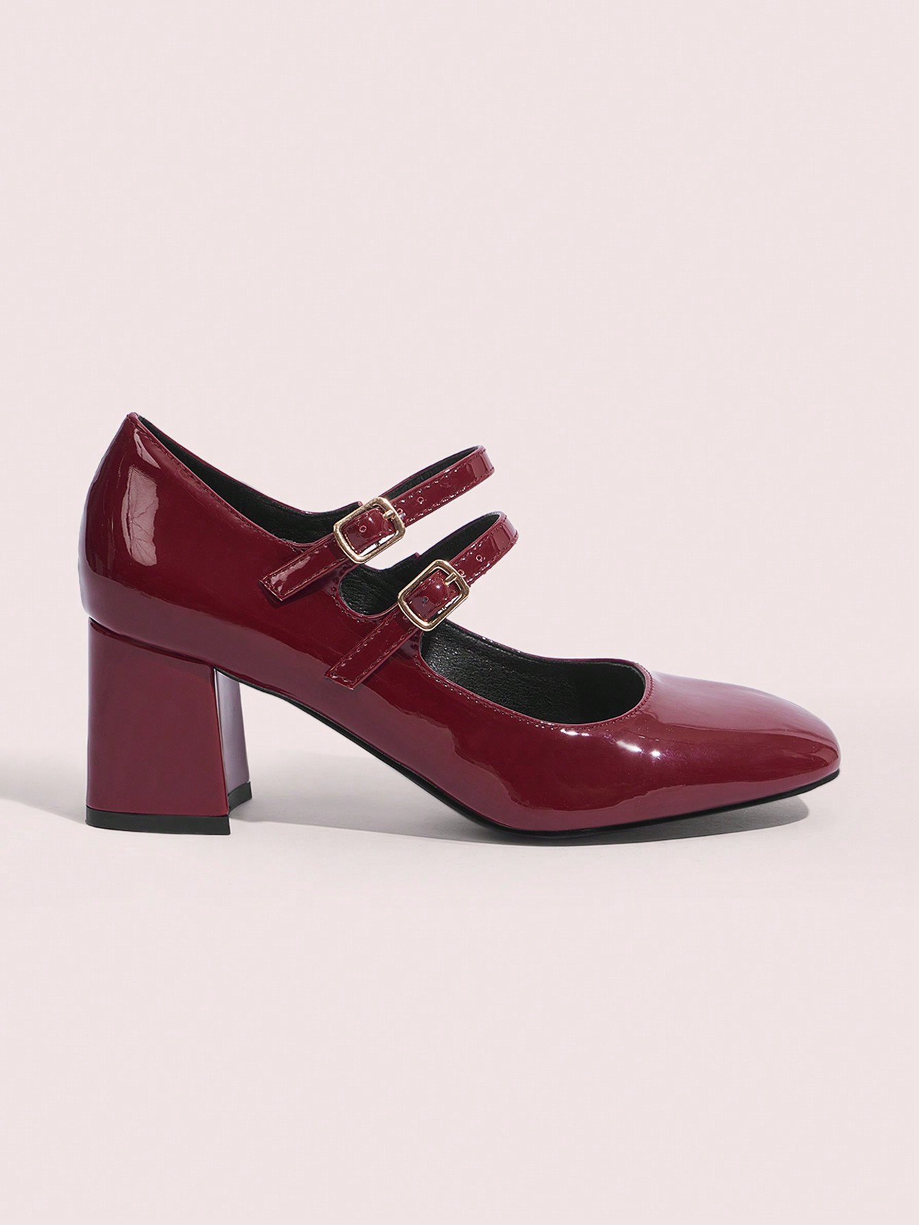 In Burgundy Women Pumps