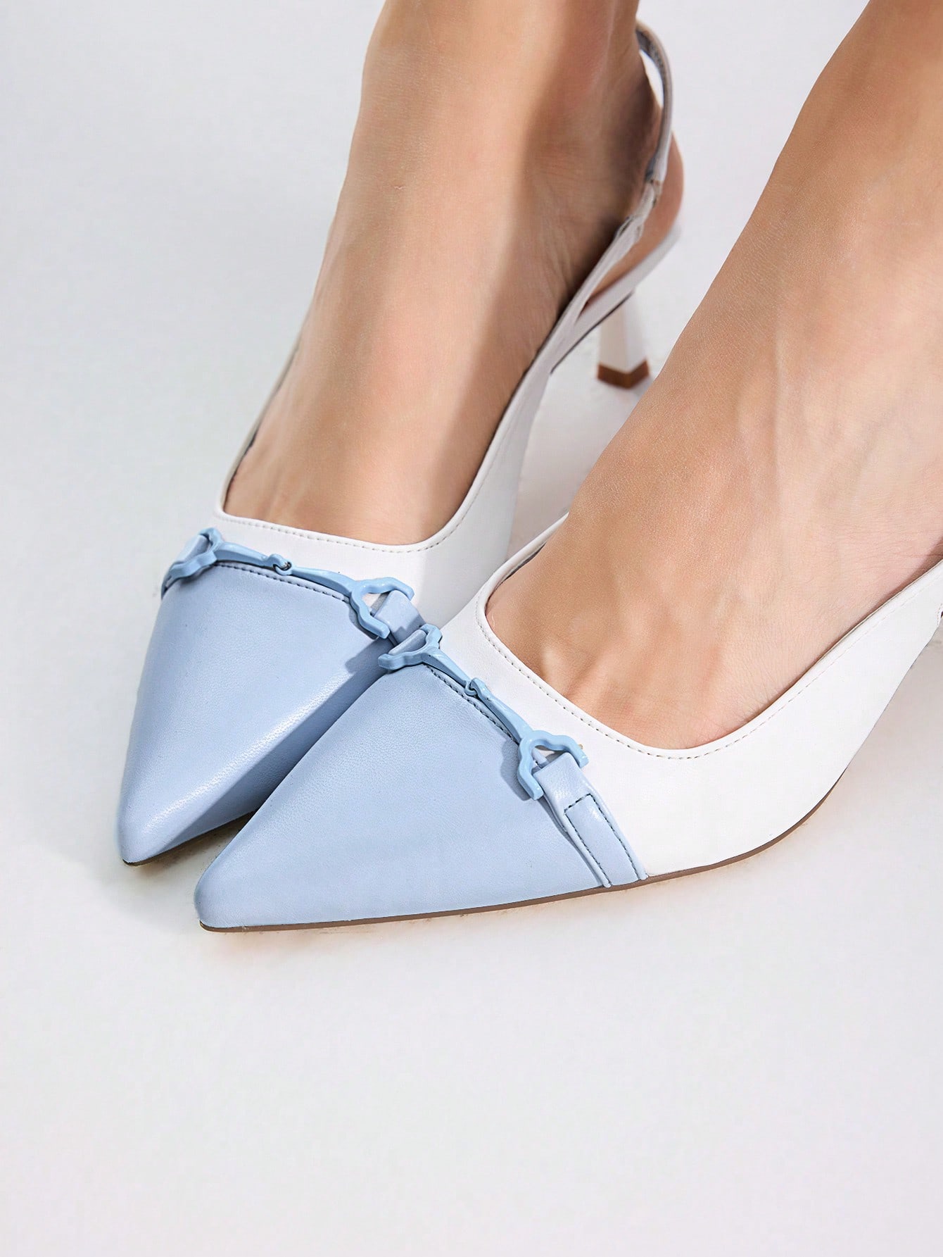 In Blue Women Pumps