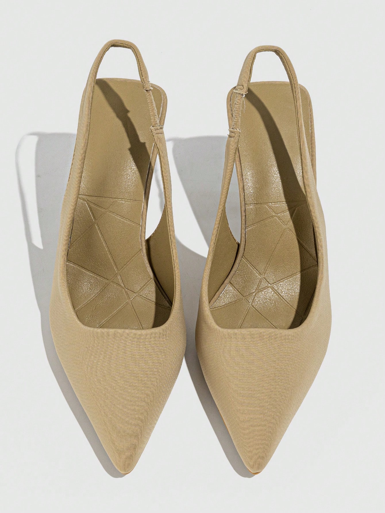 In Camel Women Pumps