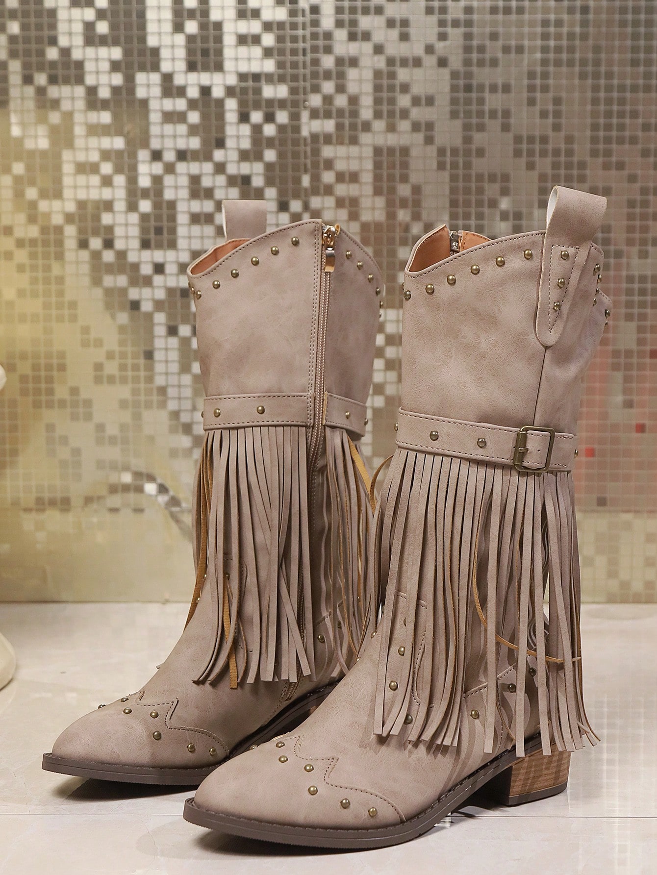 In Khaki Women Fashion Boots