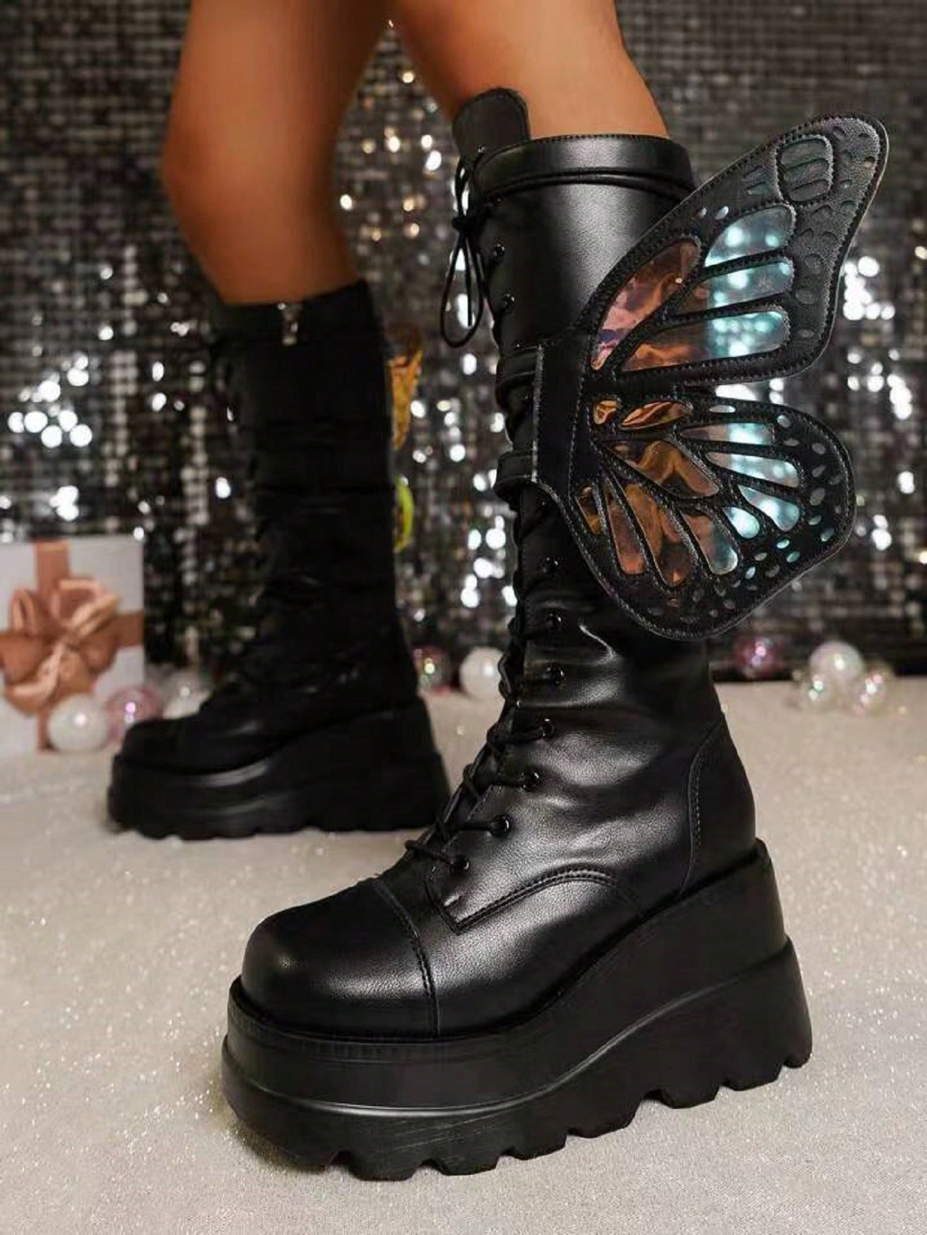 In Black Women Knee-High Boots