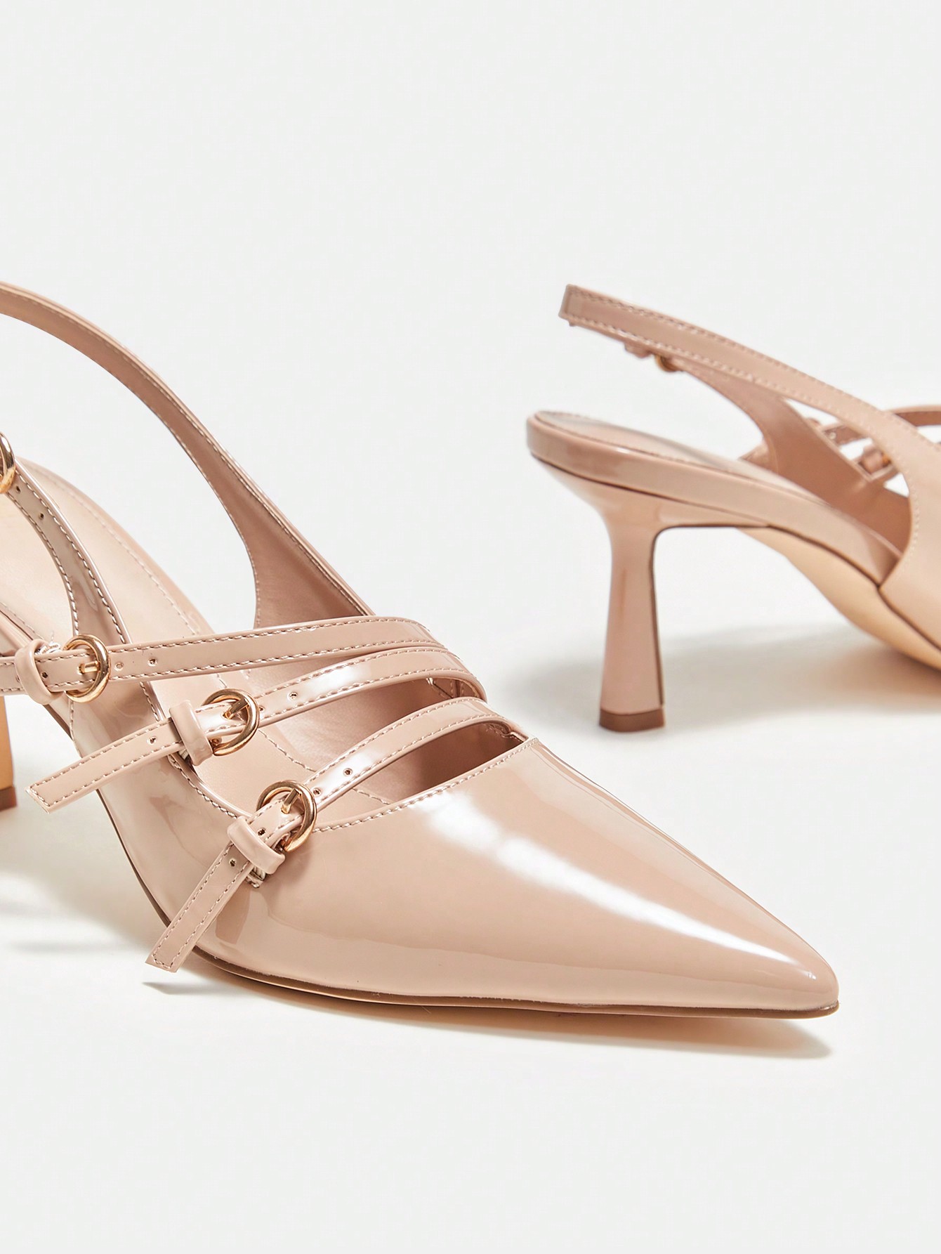 In Dusty Pink Women Pumps