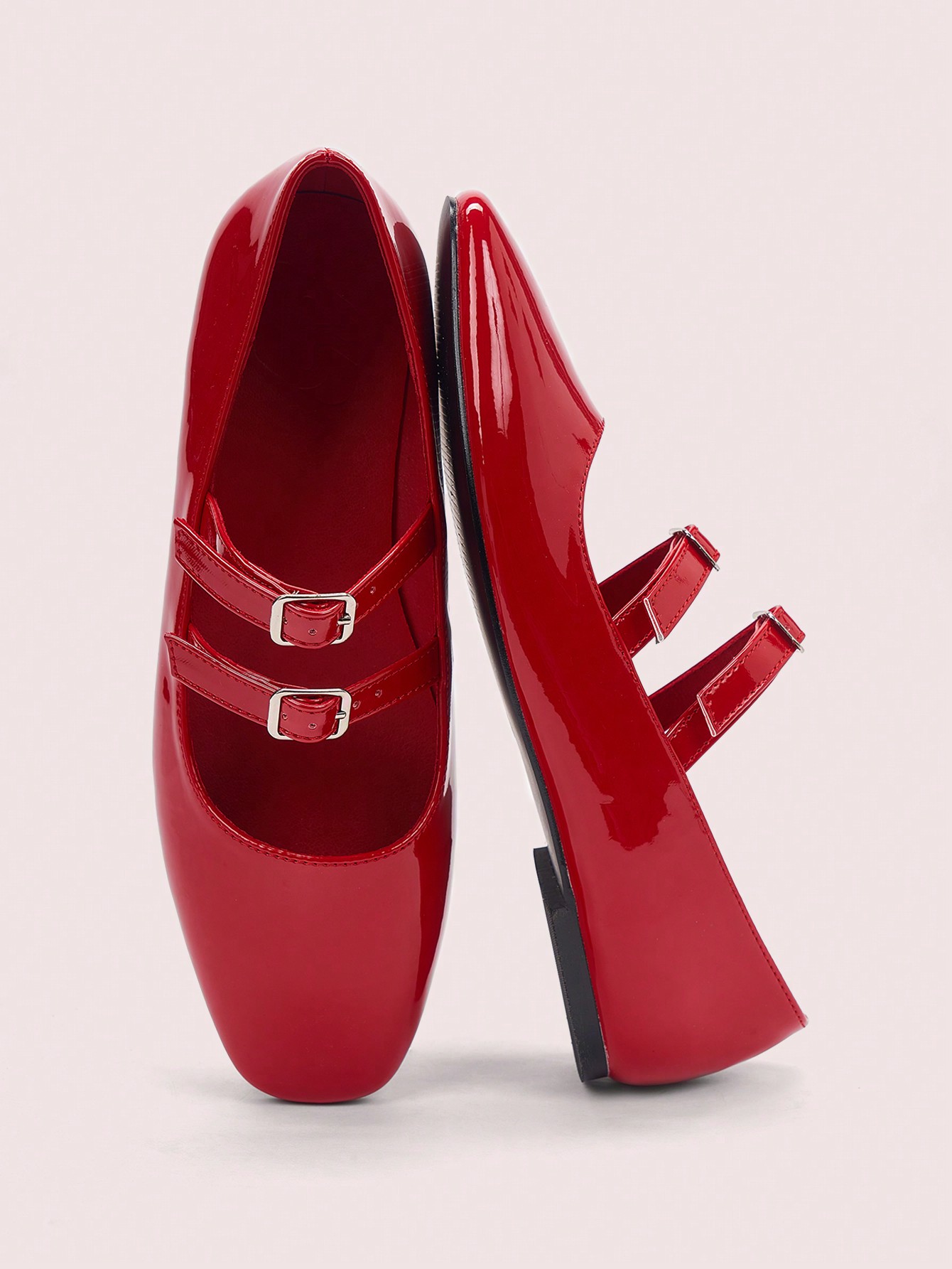 In Red Women Flats