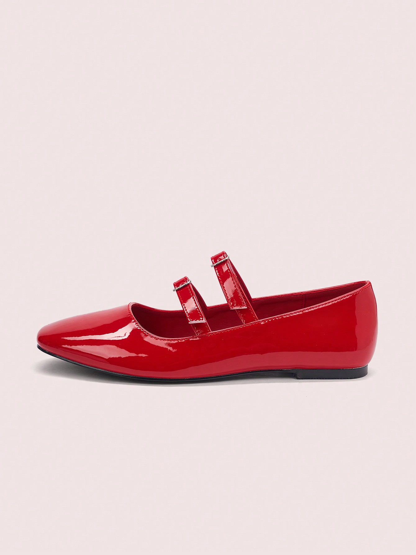 In Red Women Flats