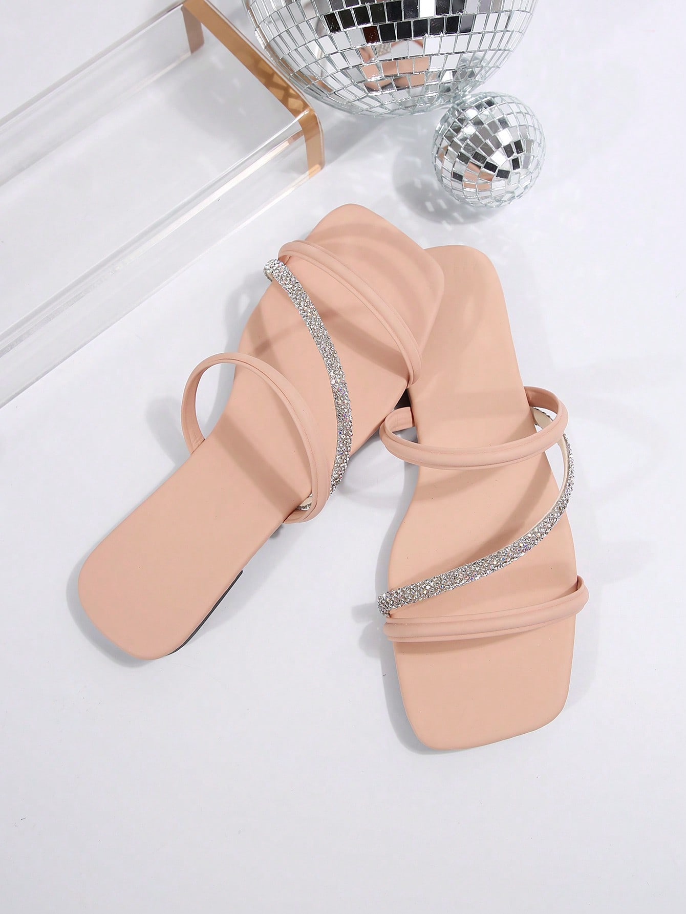 In Baby Pink Women Flat Sandals