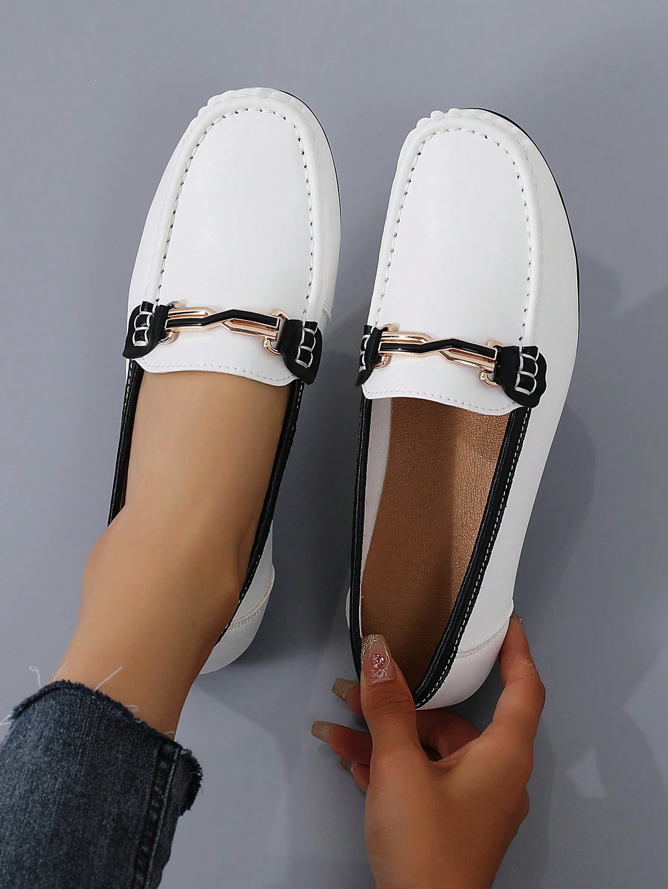 In Black and White Women Flats