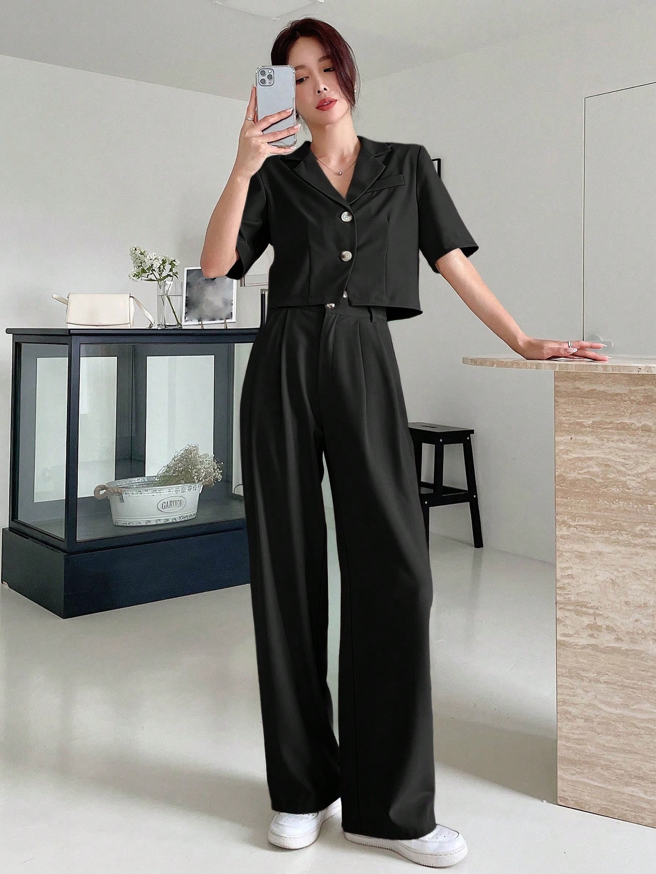 In Short Sleeve Women Suit Sets