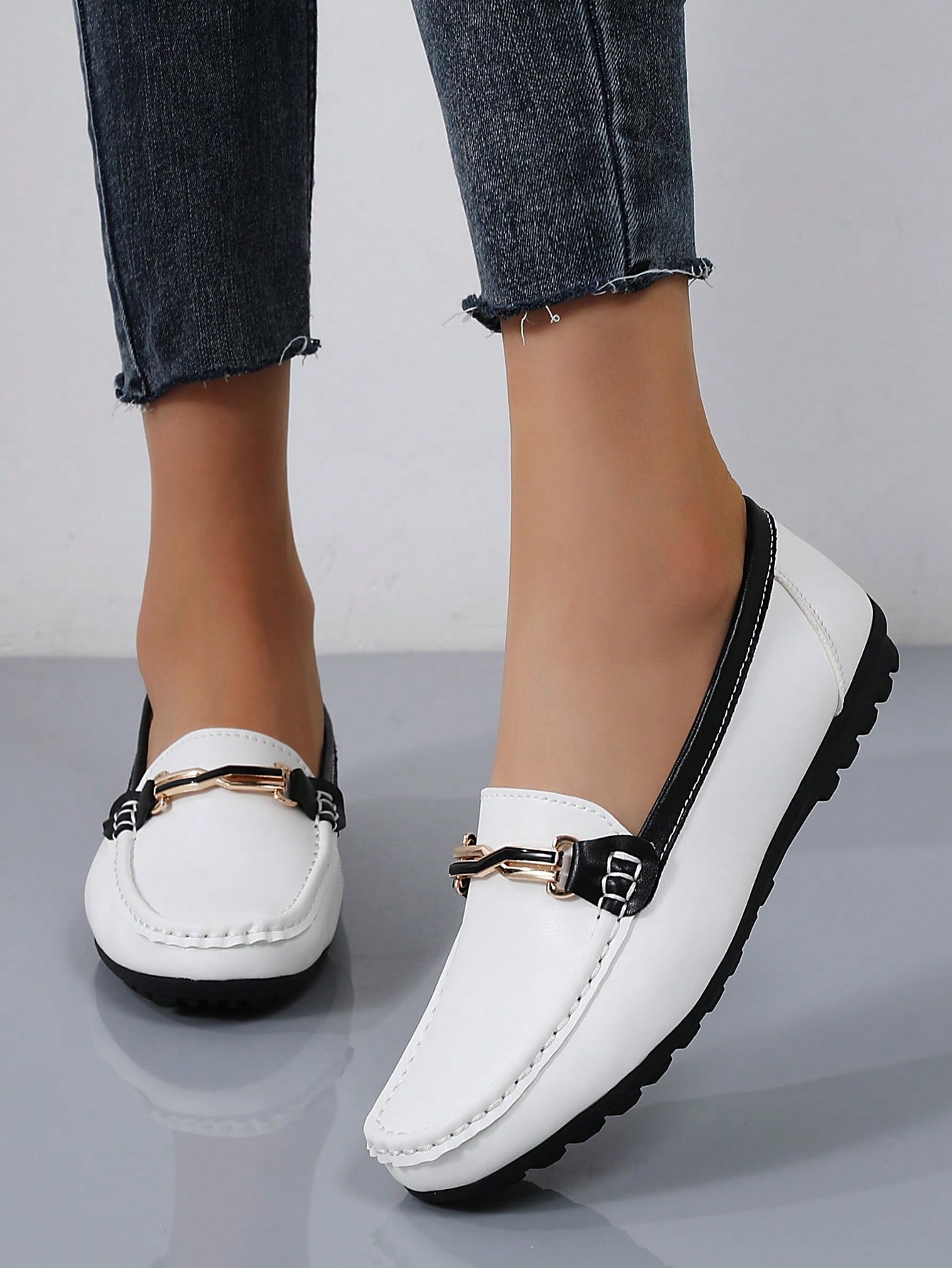 In Black and White Women Flats