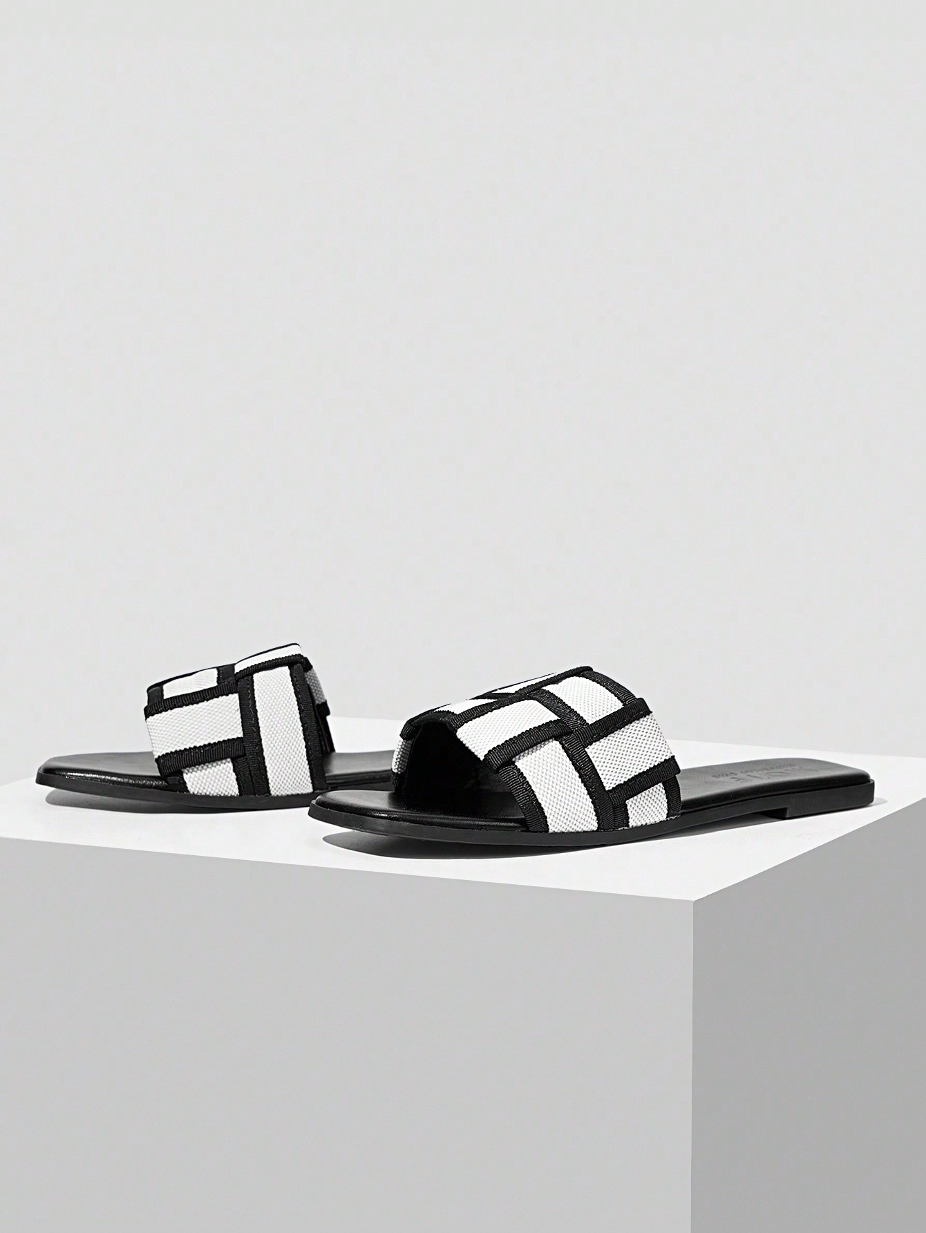 In Black and White Women Sandals