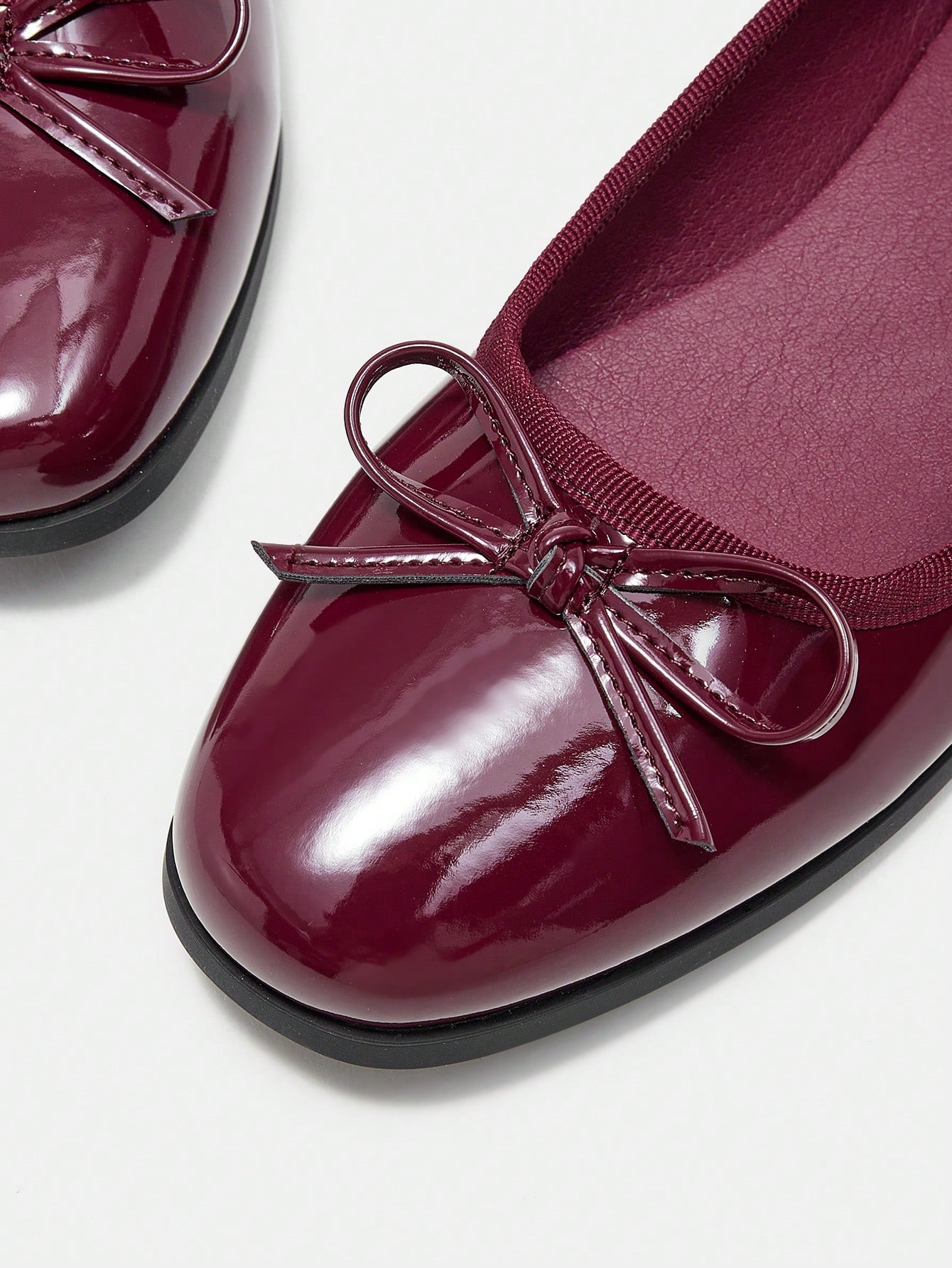 In Burgundy Women Shoes