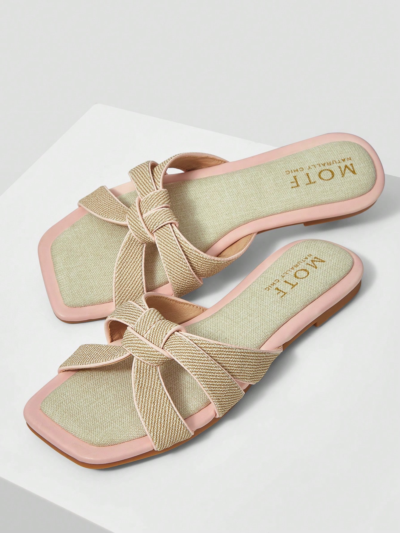 In Baby Pink Women Flat Sandals