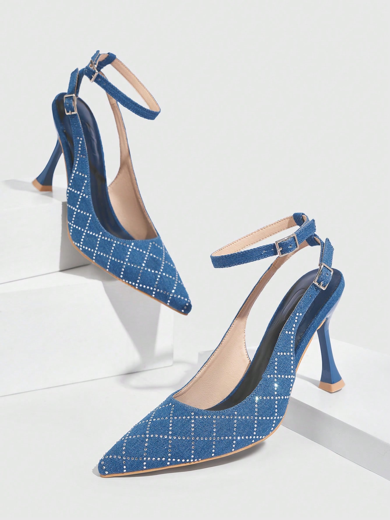 In Blue Women Pumps