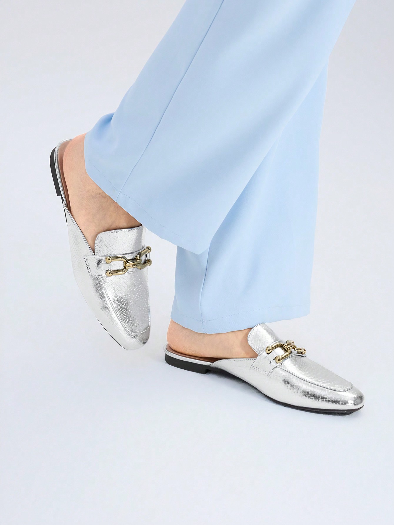 In Silver Women Flats