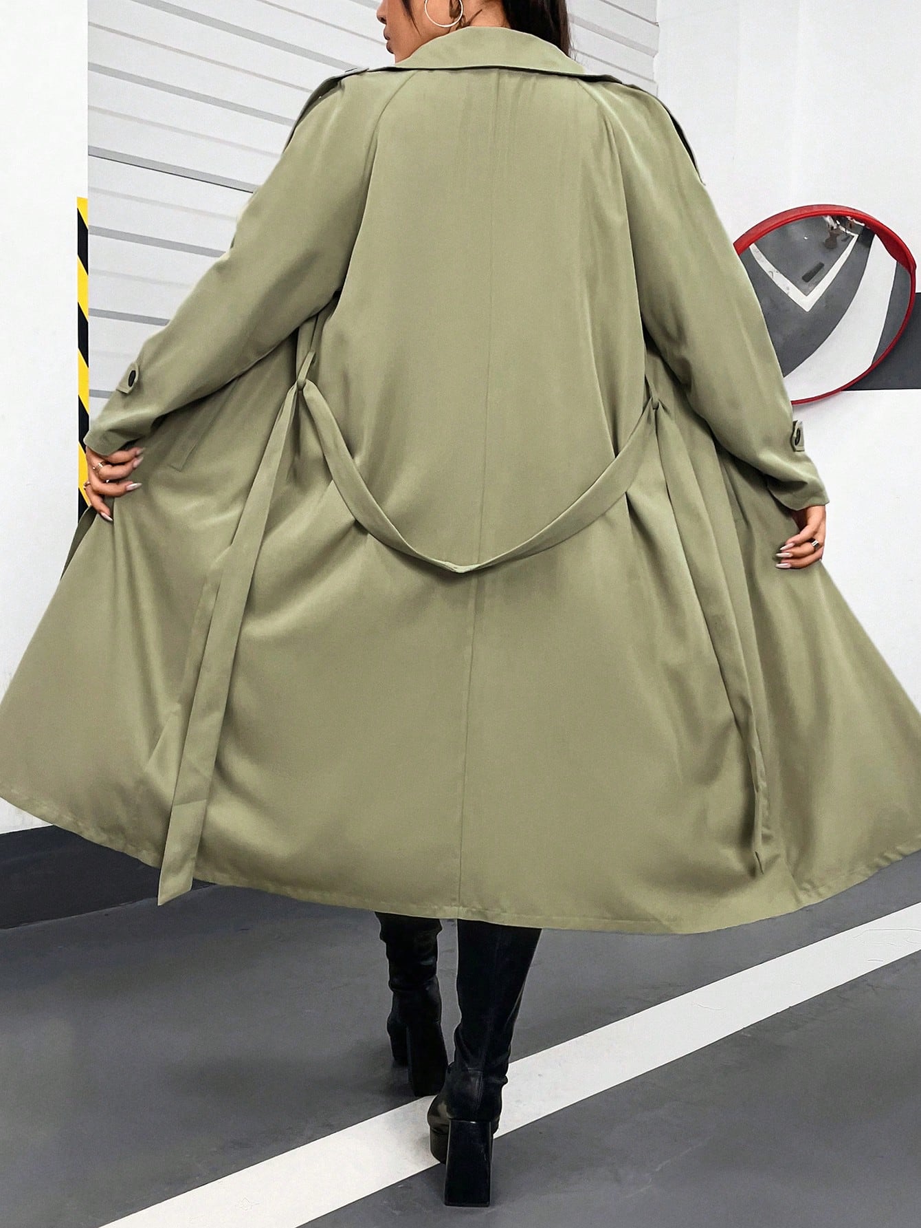 In Long Sleeve Plus Size Trench Coats