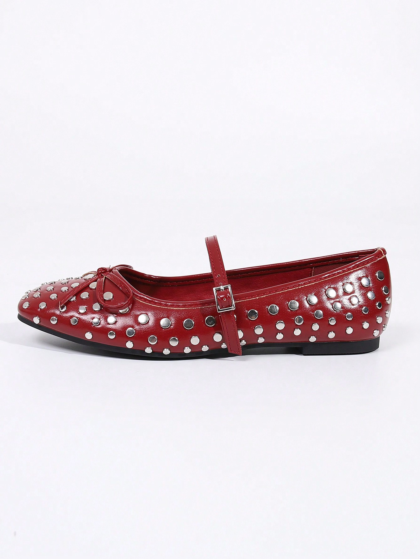 In Burgundy Women Flats