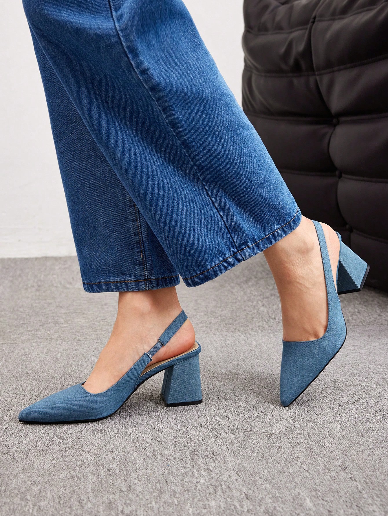 In Blue Women Pumps