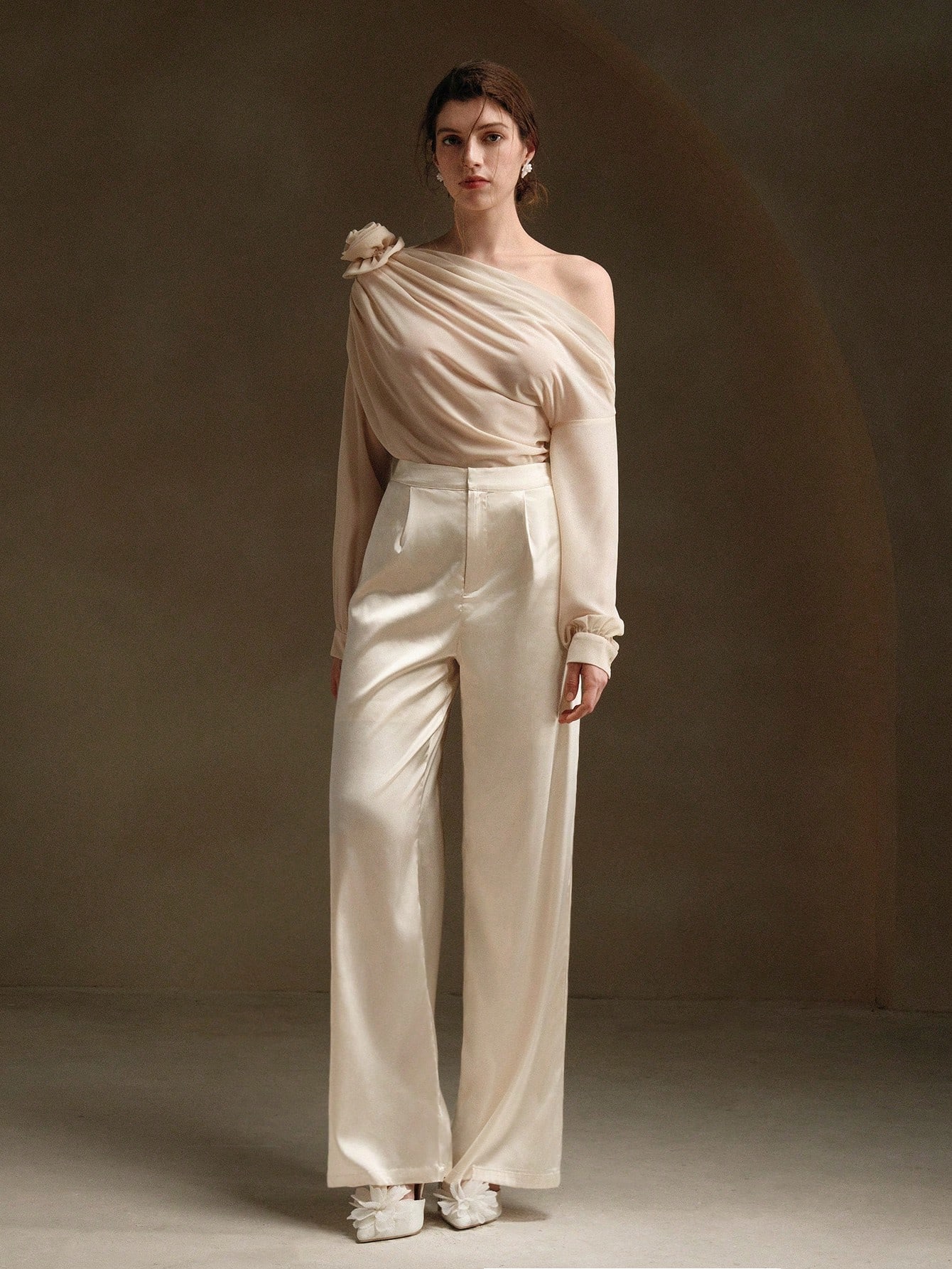 In Beige Women Pants