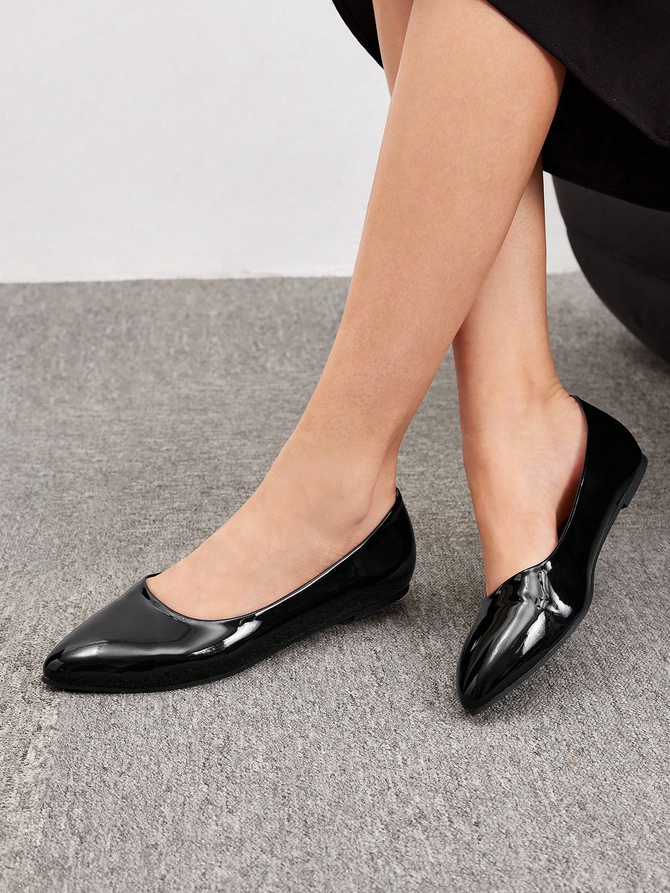 In Black Women Flats