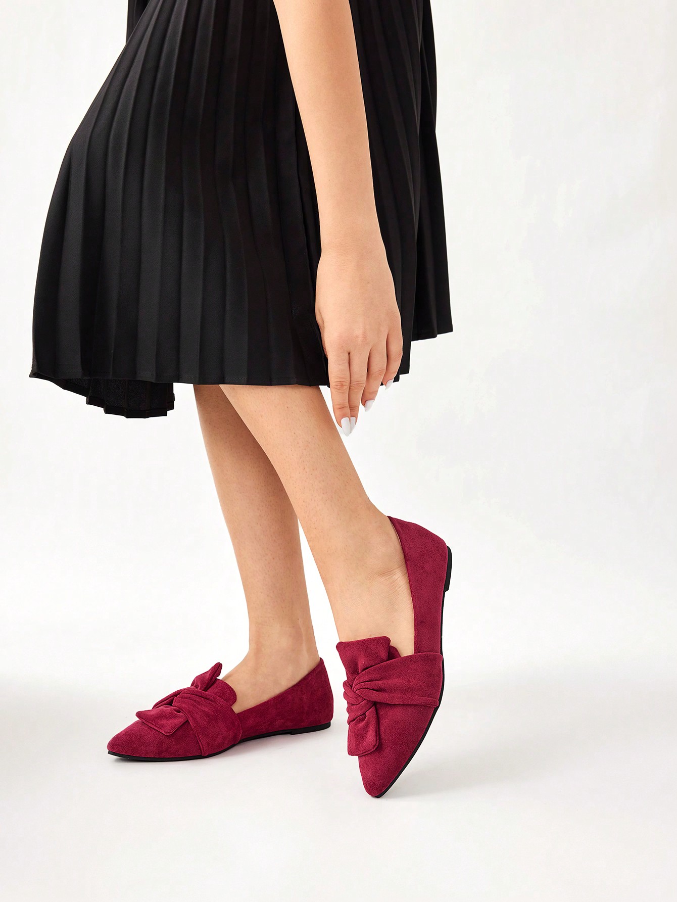 In Burgundy Women Flats