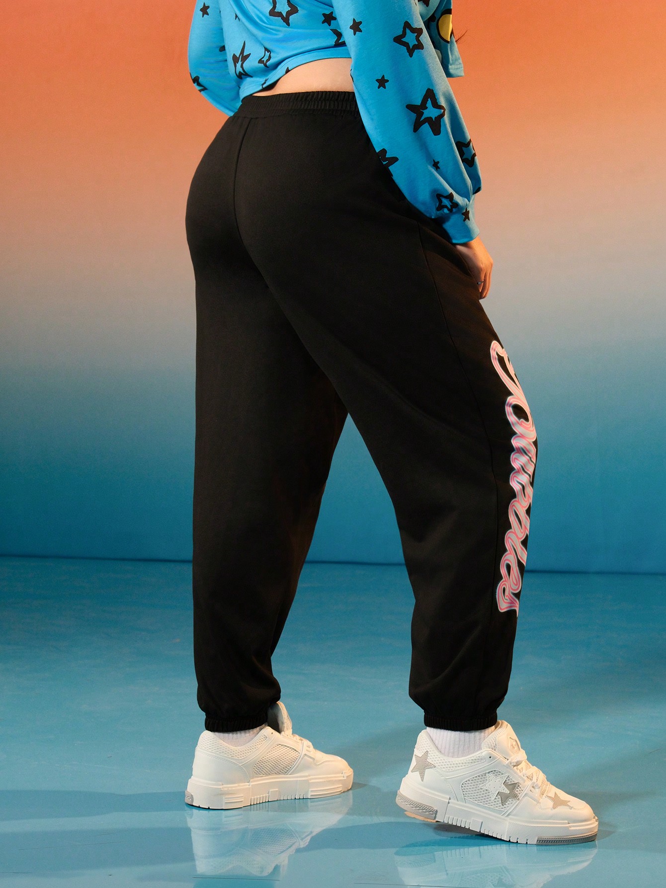 In Black Plus Size Sweatpants