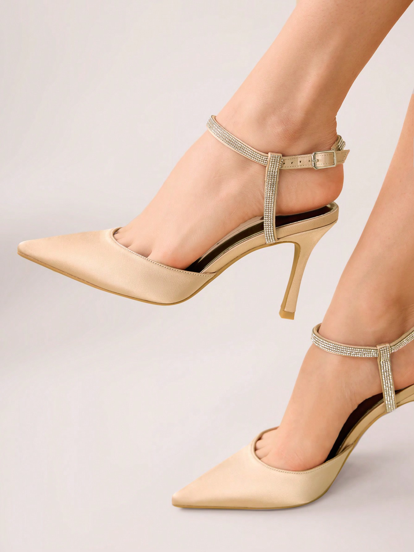 In Champagne Women Pumps