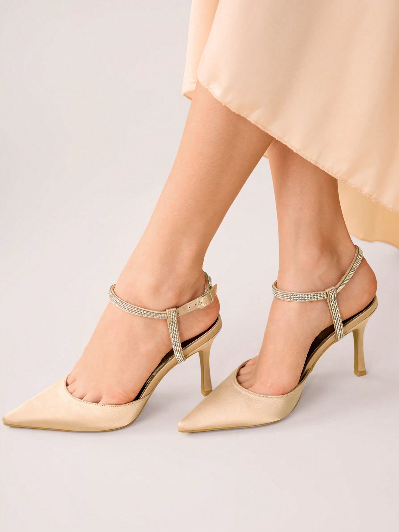 In Champagne Women Pumps