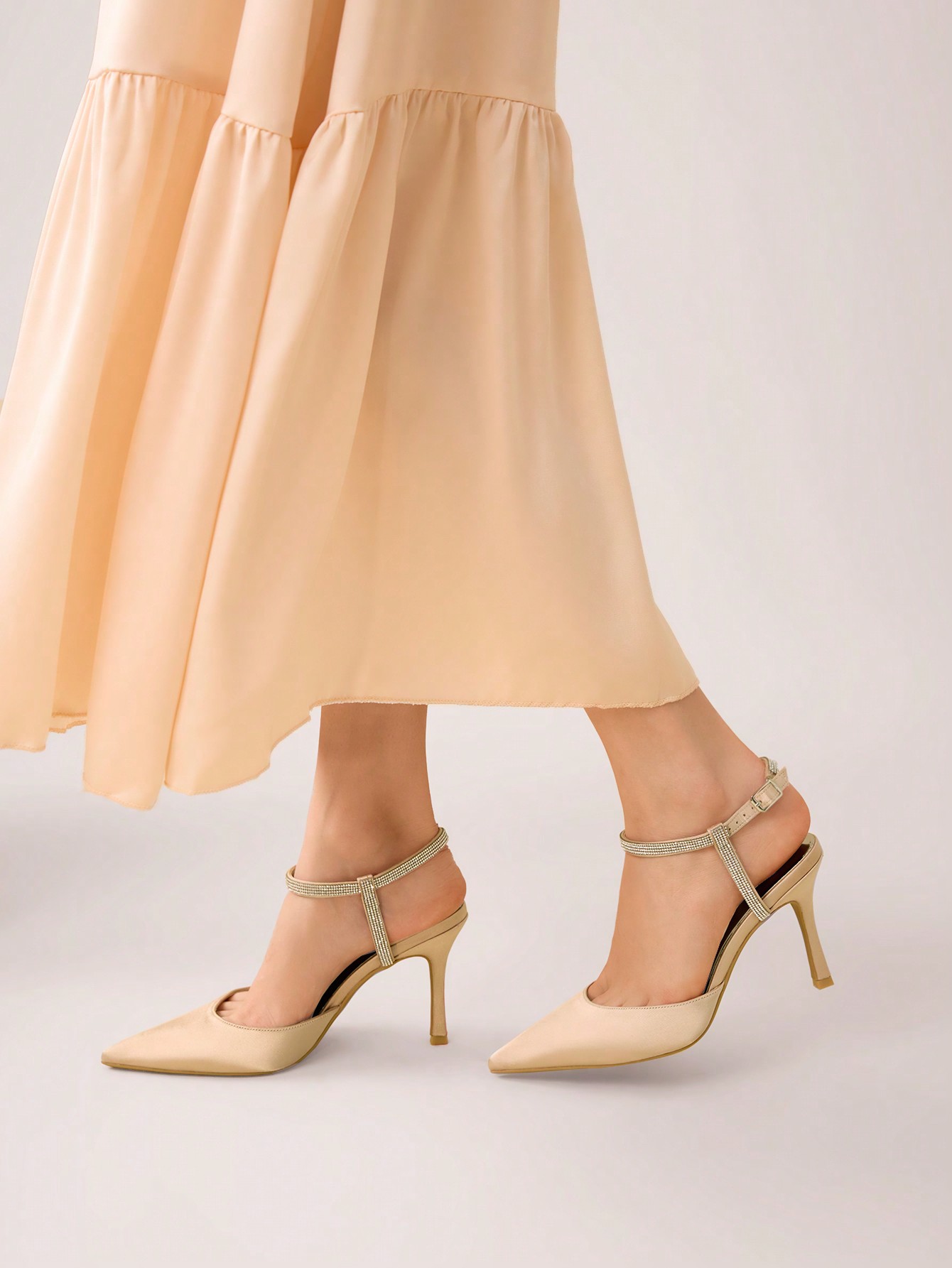 In Champagne Women Pumps