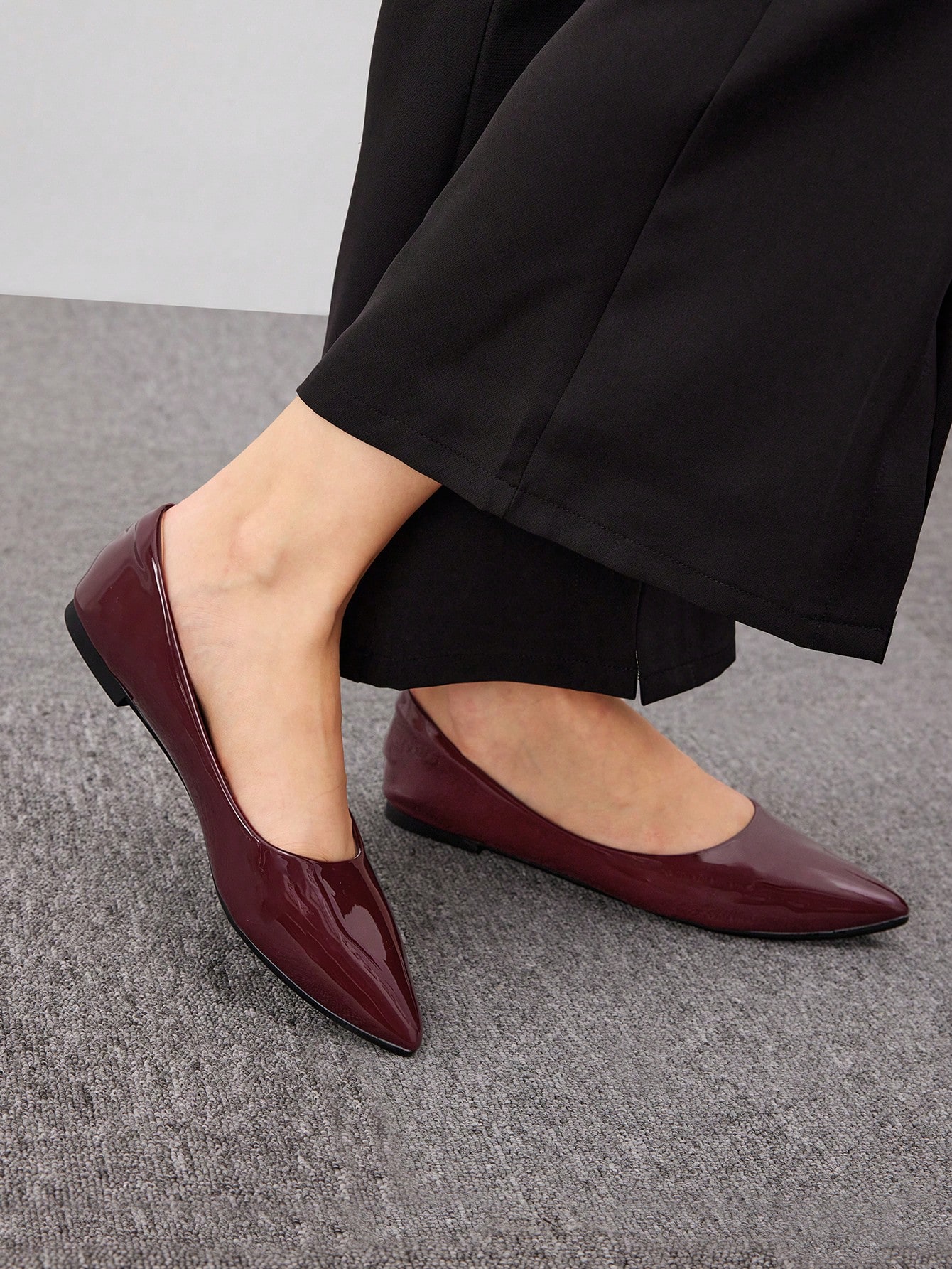 In Burgundy Women Flats