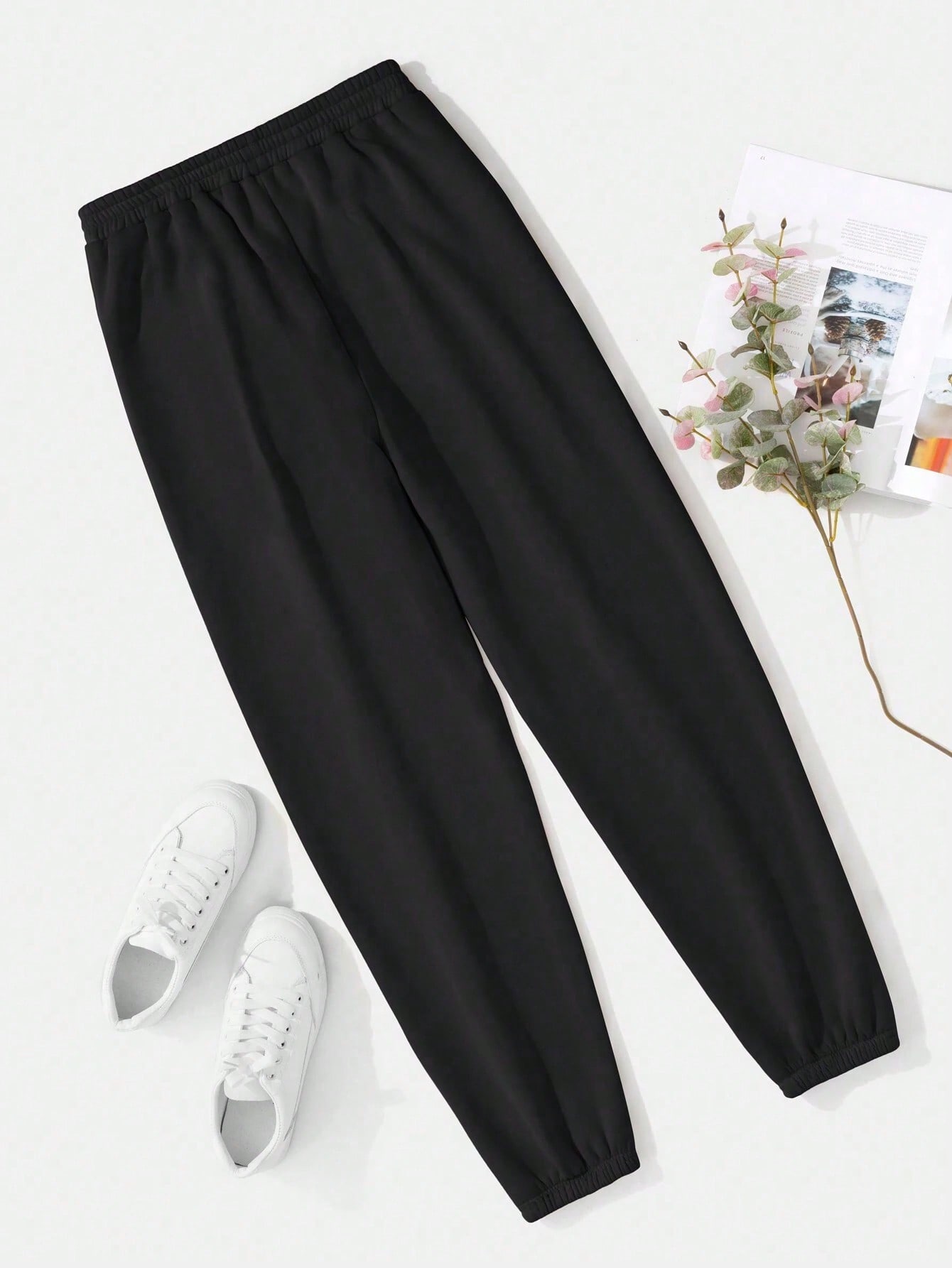 In Black Plus Size Sweatpants