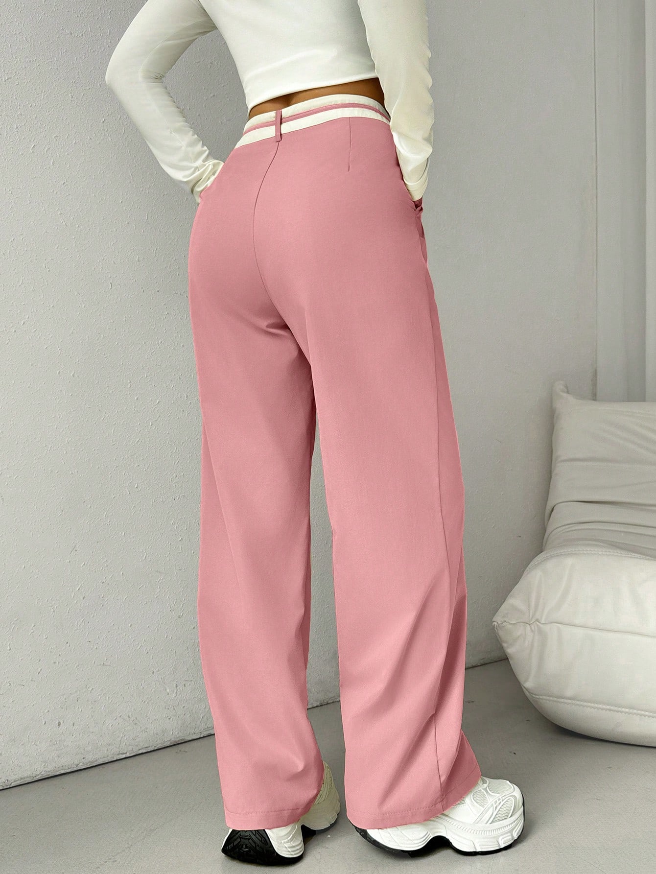 In Pink Women Bottoms