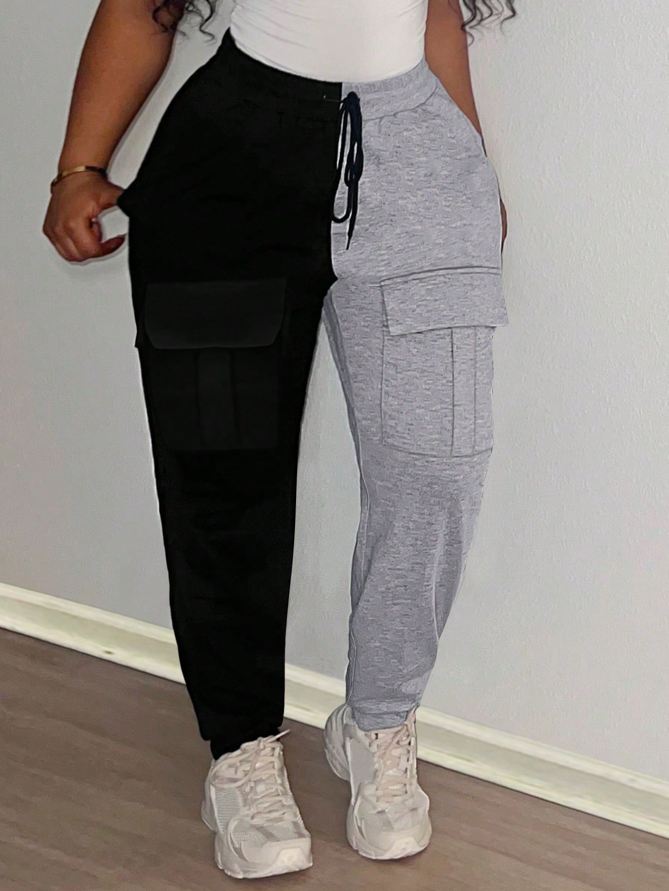 In Black Plus Size Sweatpants