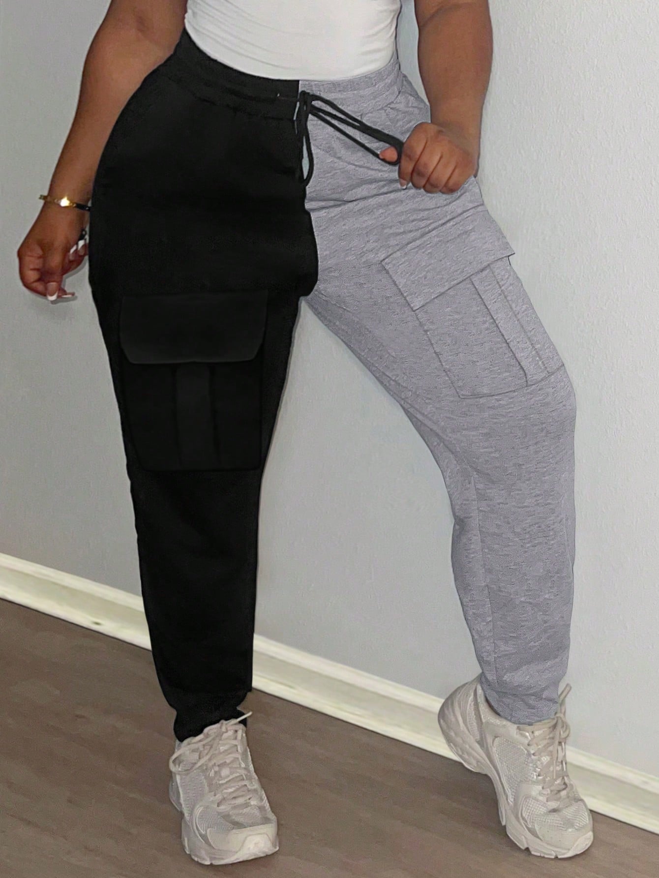 In Black Plus Size Sweatpants