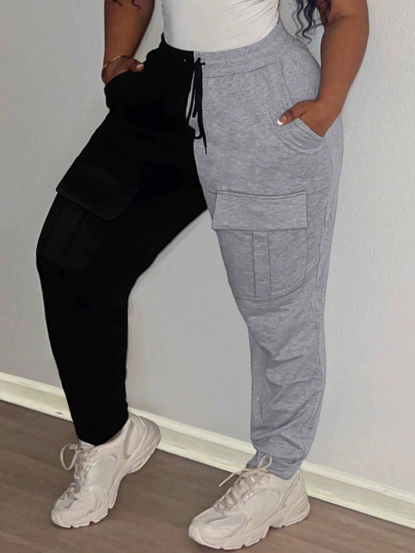 In Black Plus Size Sweatpants