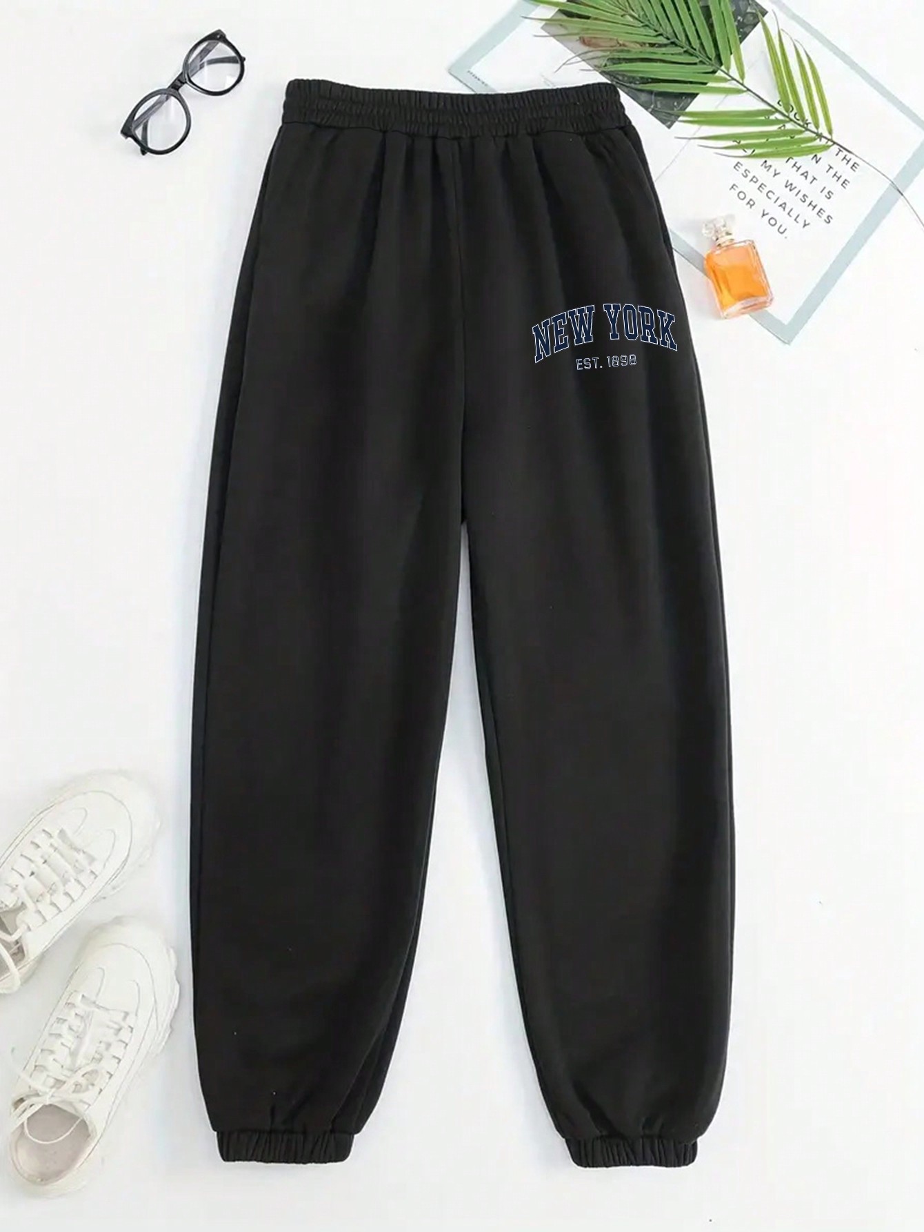 In Black Plus Size Sweatpants