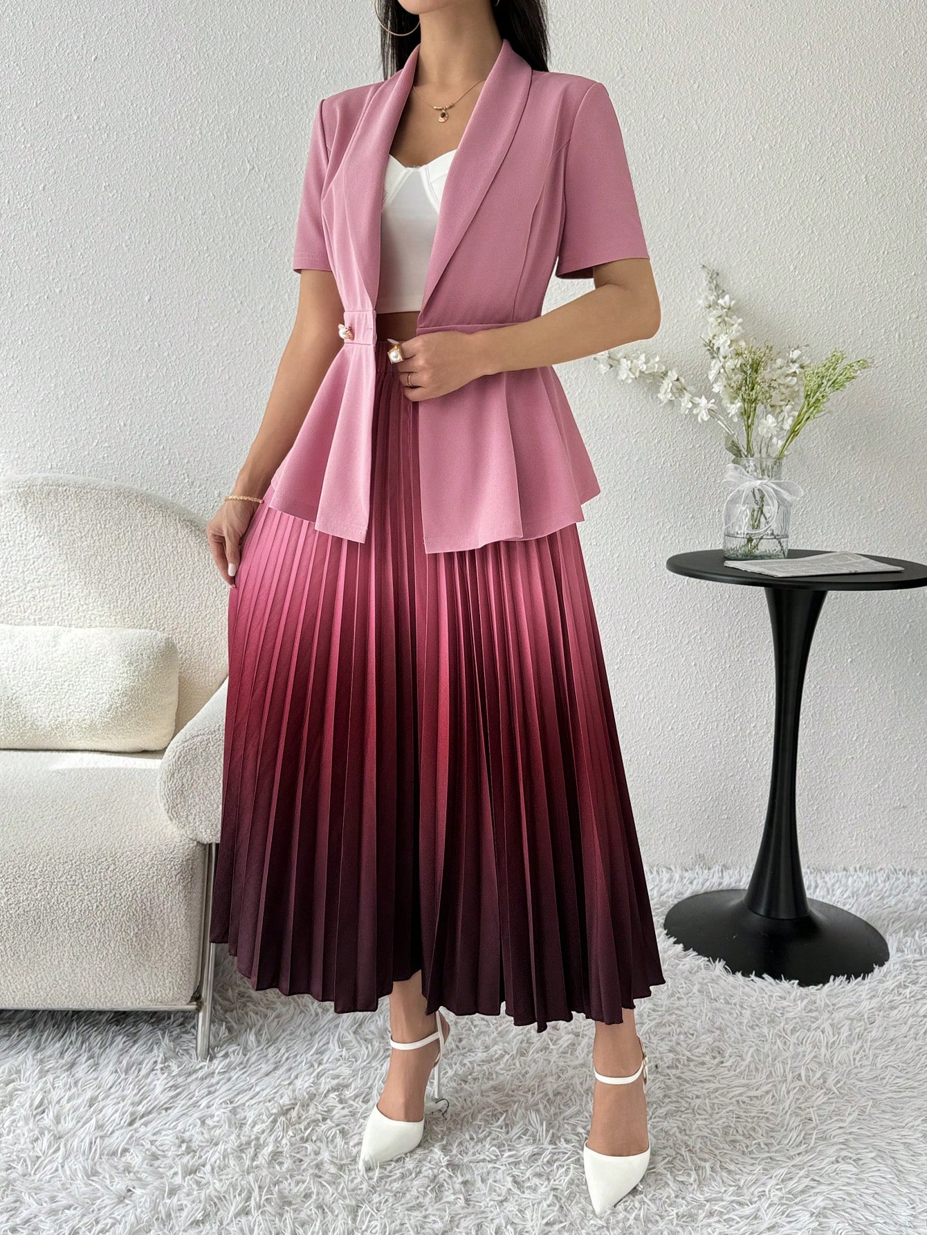 In Short Sleeve Women Suit Sets