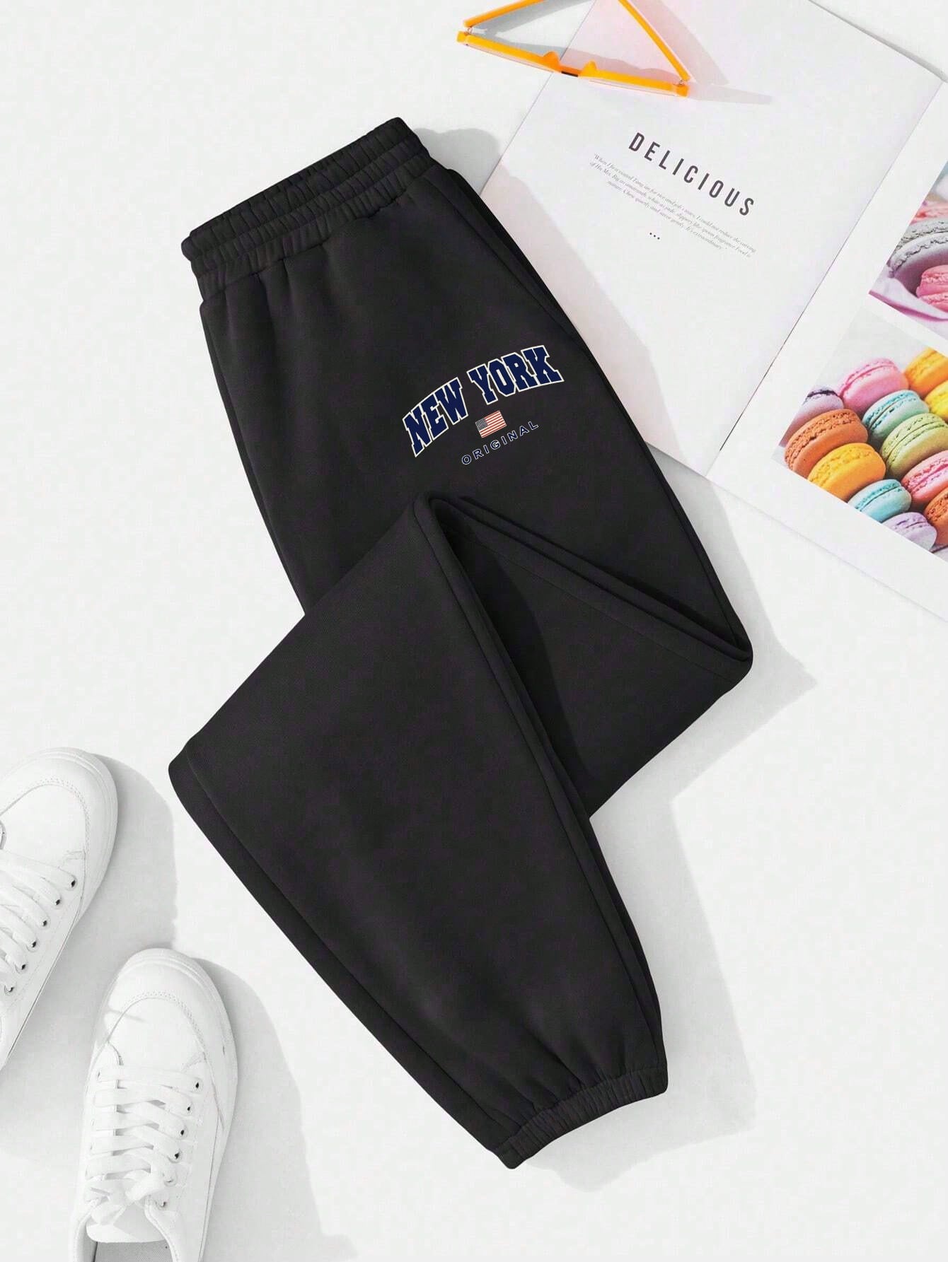 In Black Plus Size Sweatpants