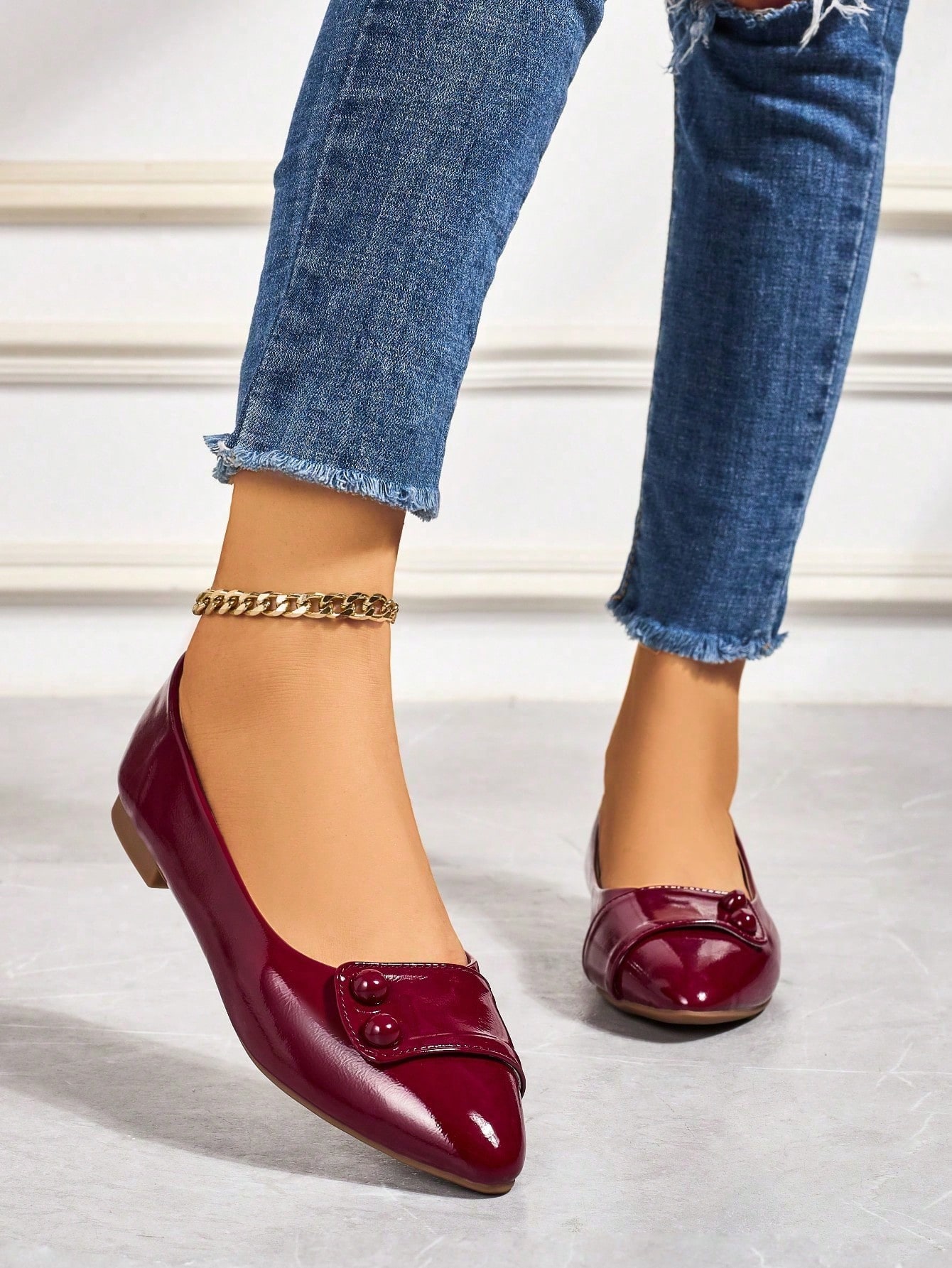 In Burgundy Women Flats