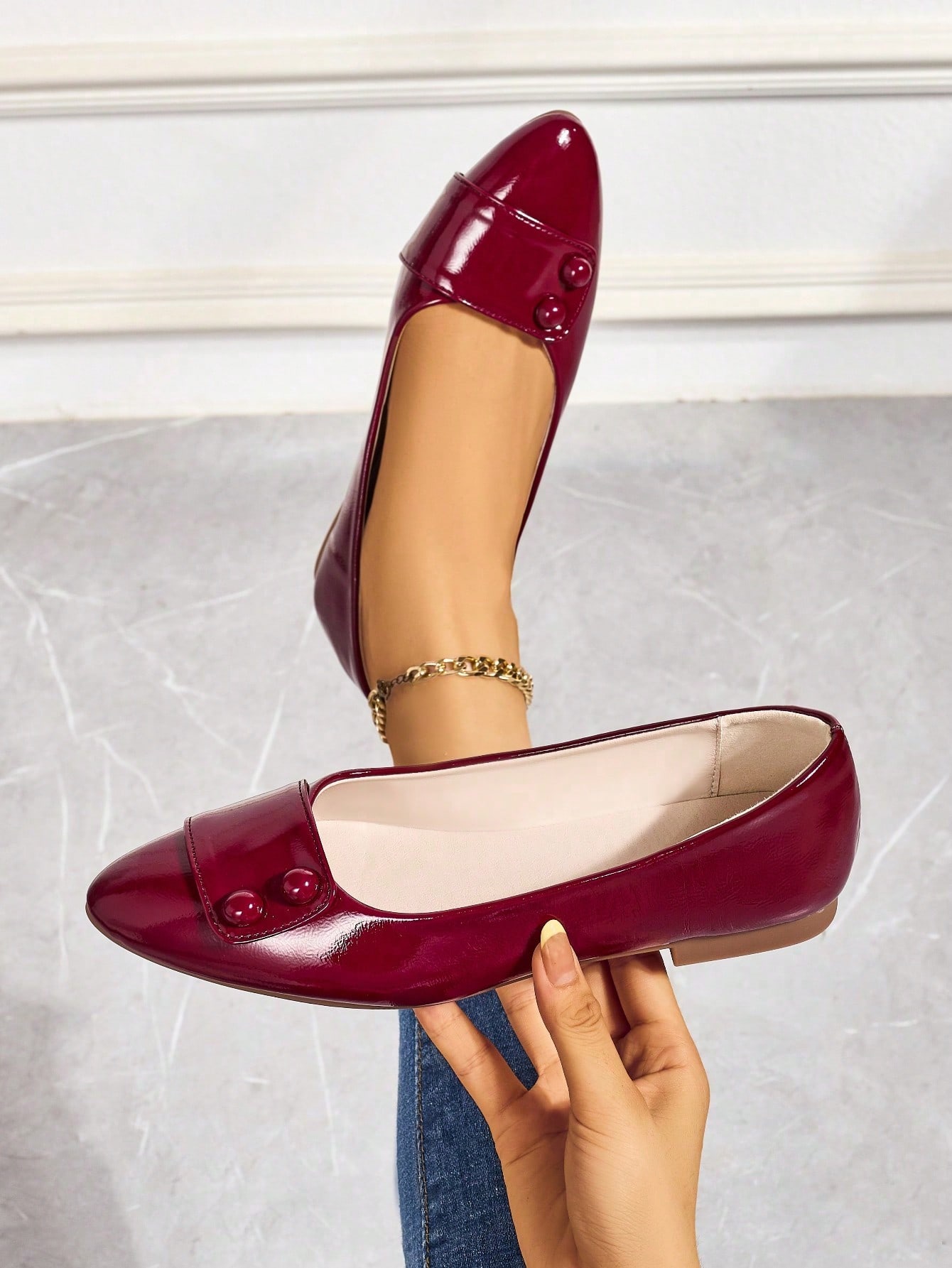 In Burgundy Women Flats