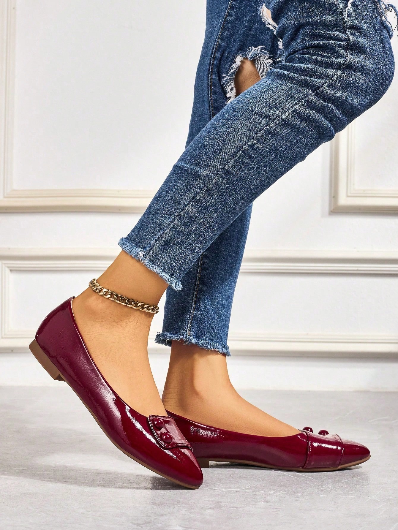 In Burgundy Women Flats