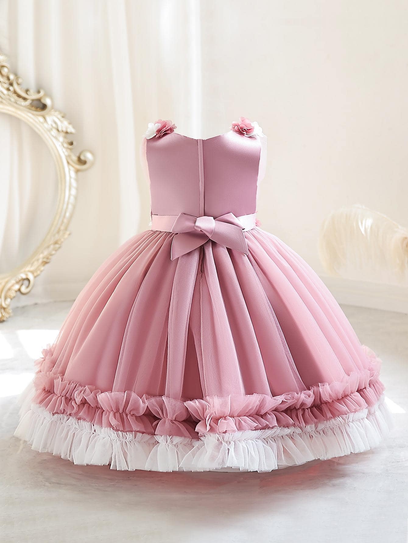 Young Girls Partywear