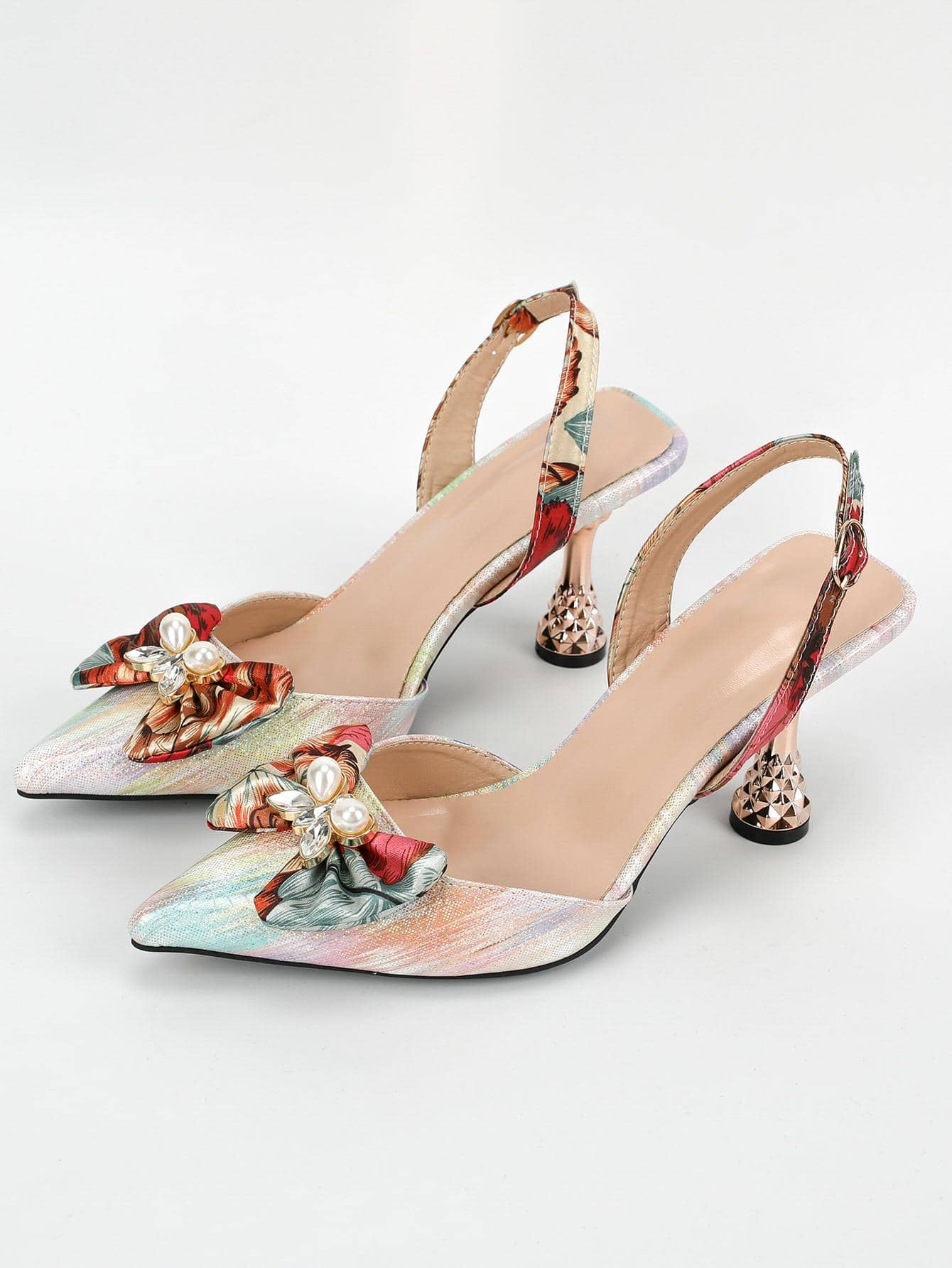 In Multicolor Women Pumps