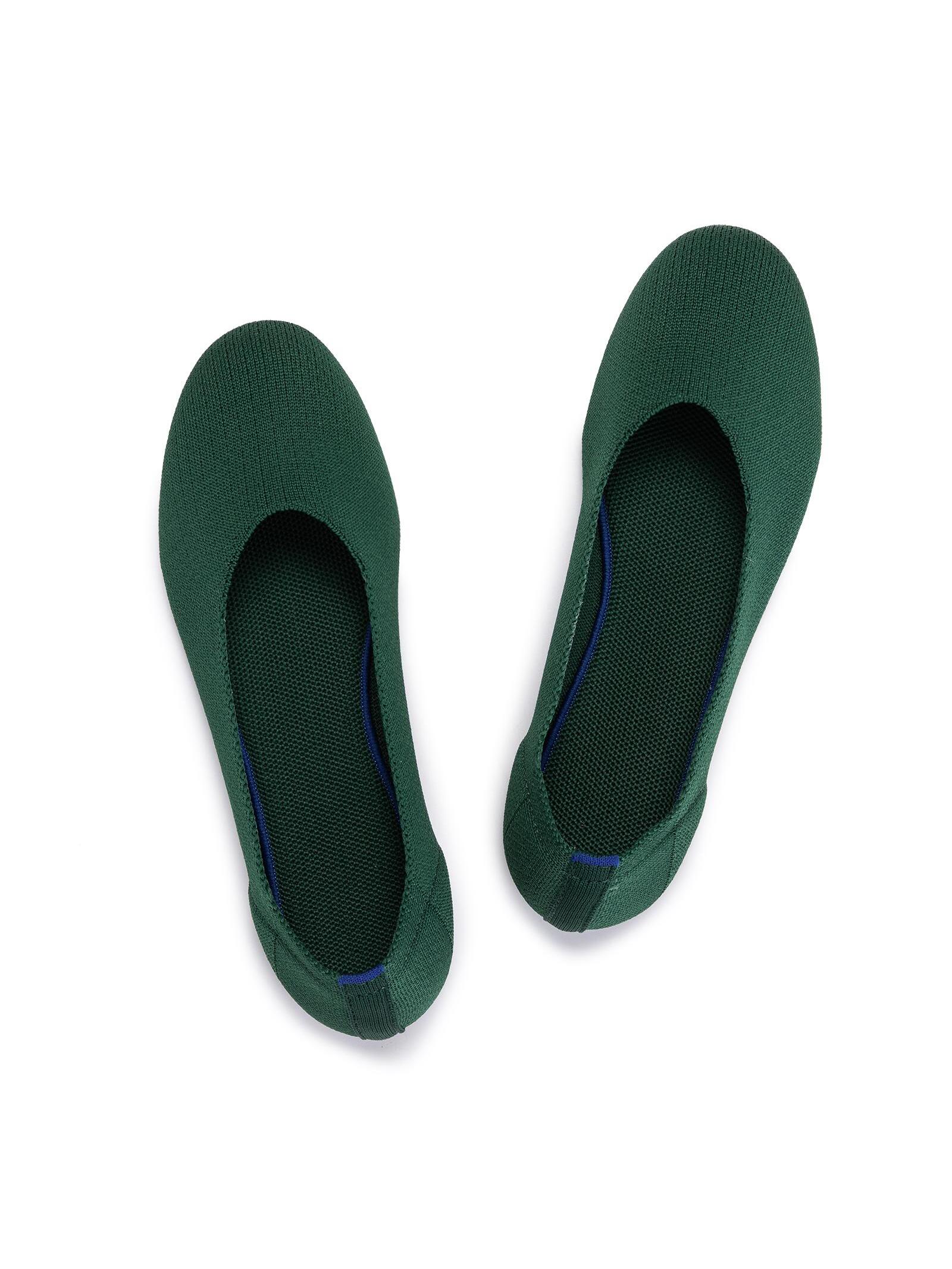 In Green Women Flats