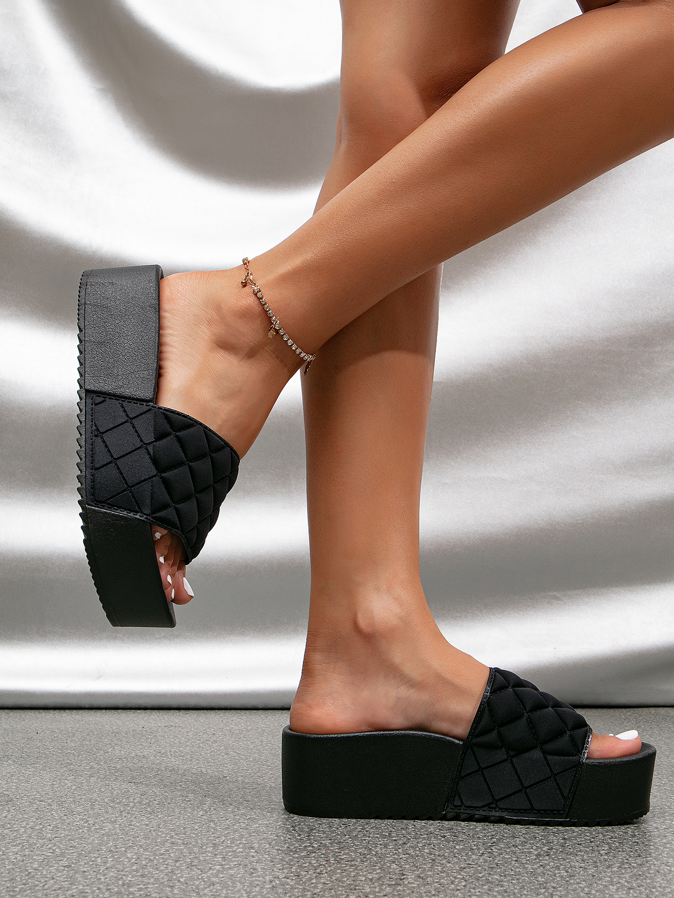 Women Platforms & Wedge Sandals