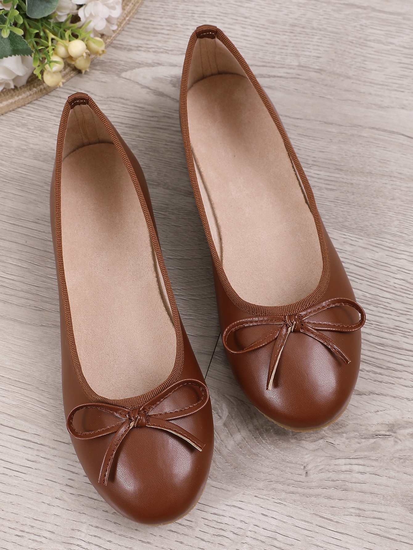 In Brown Women Flats