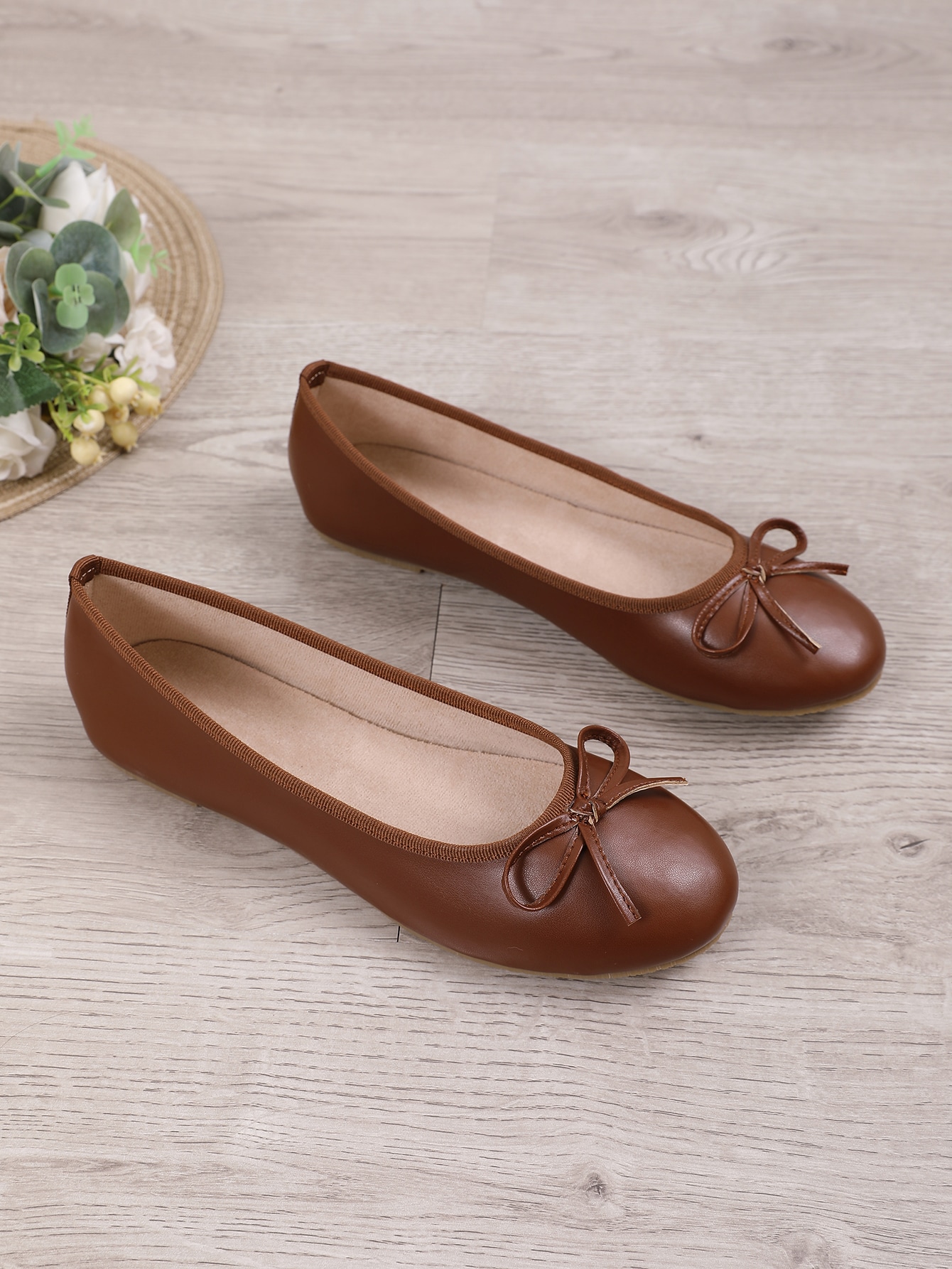 In Brown Women Flats