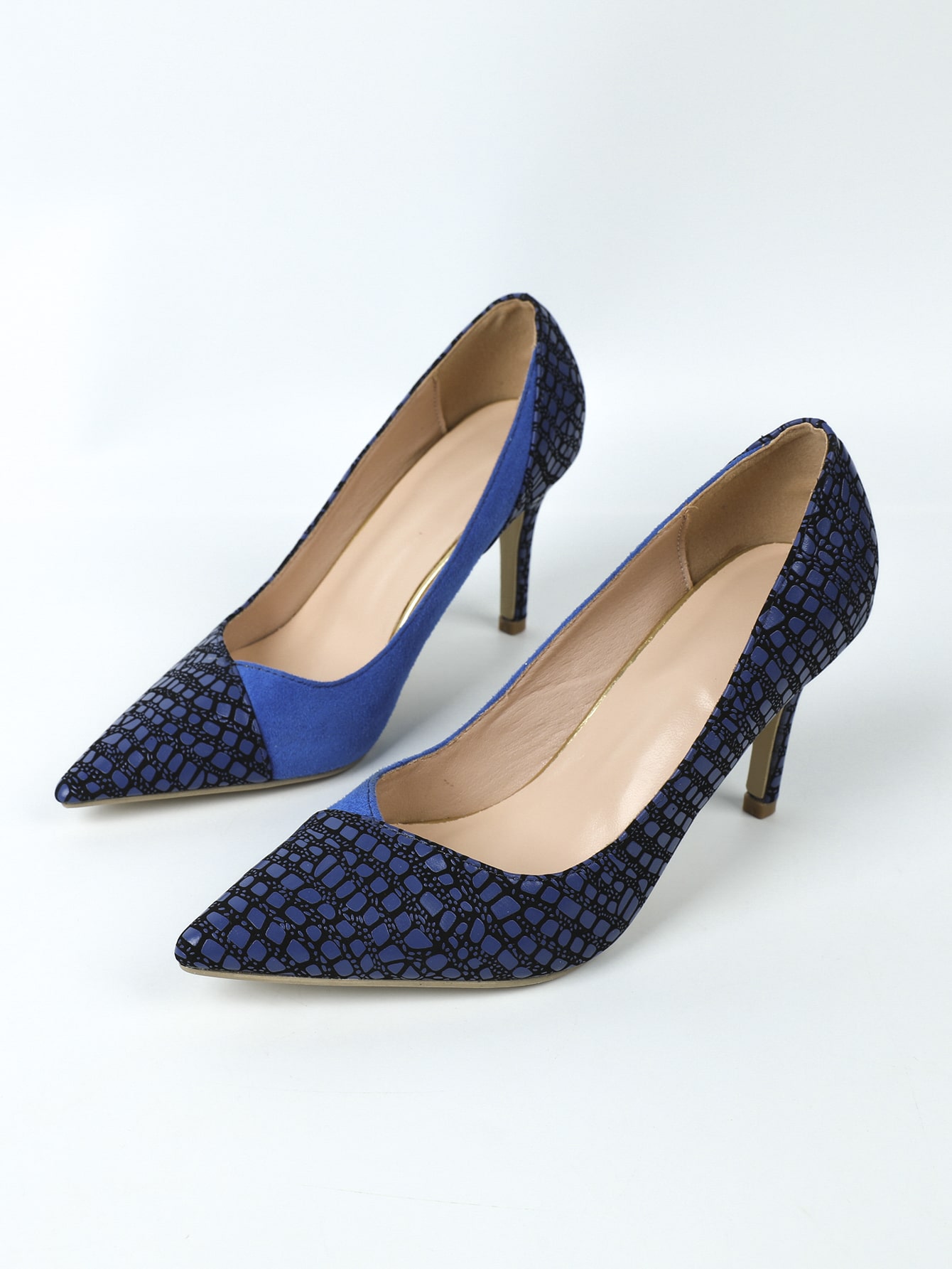 In Royal Blue Women Pumps