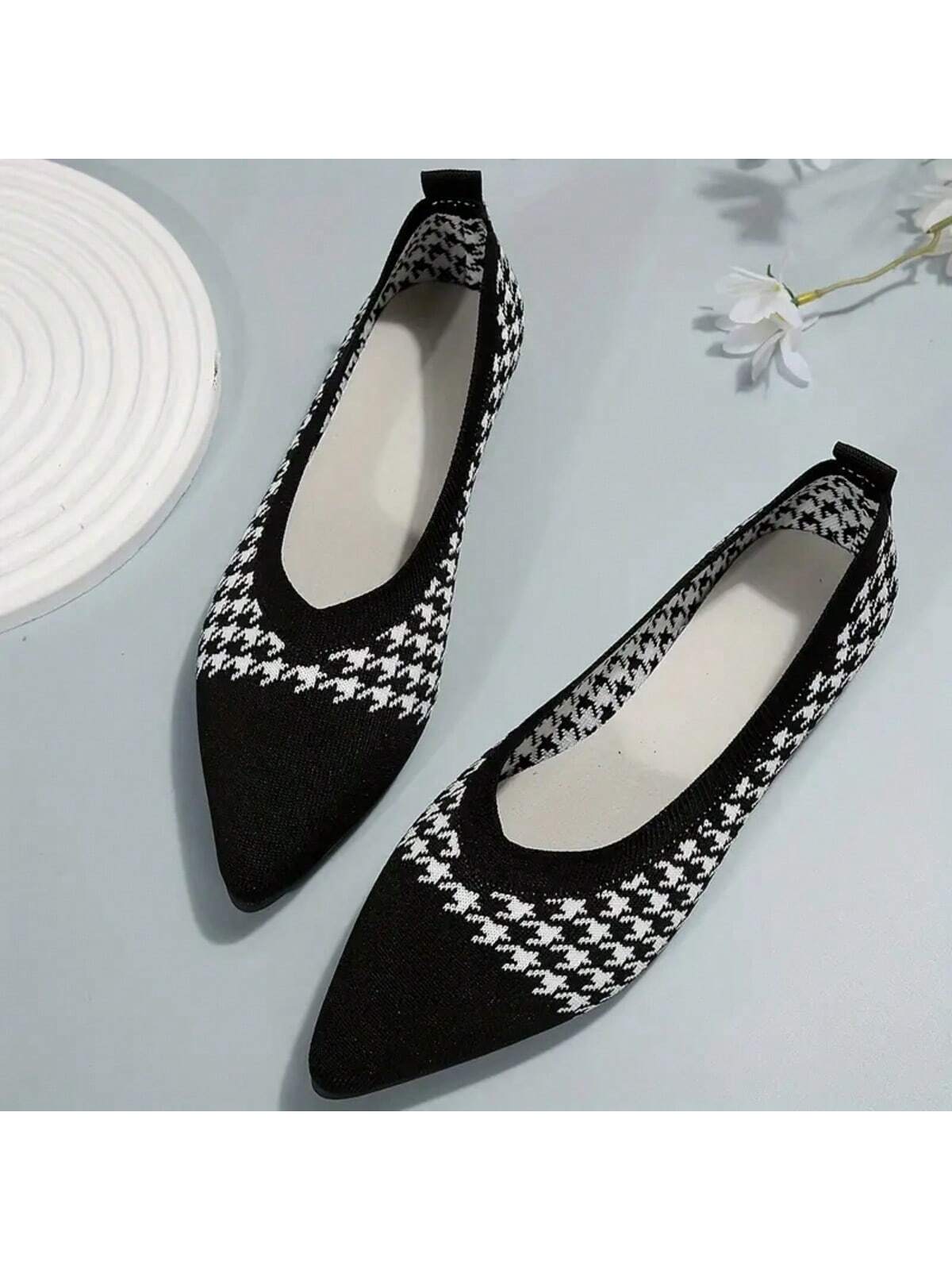 In Black and White Women Flats