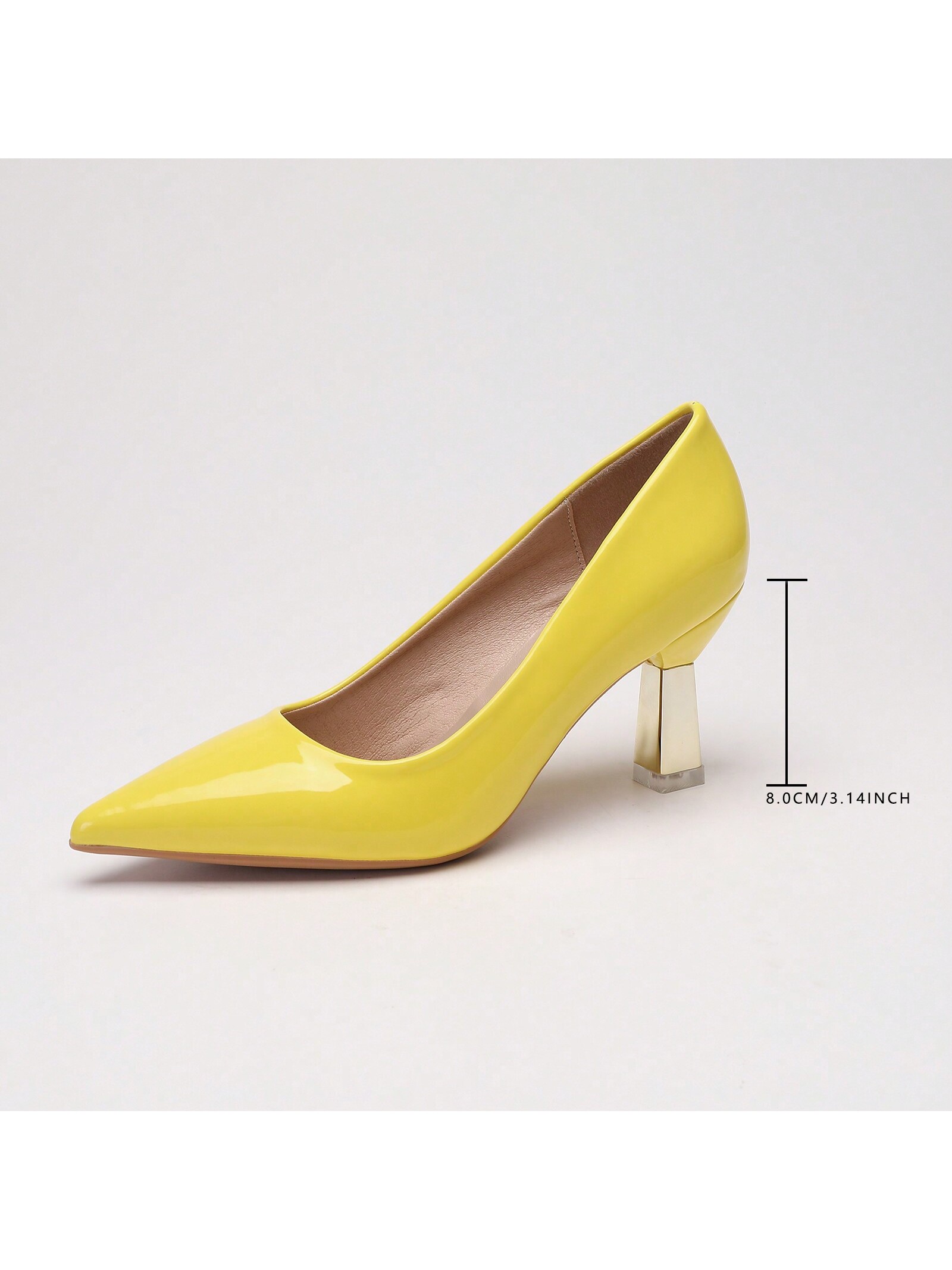 In Yellow Women Pumps