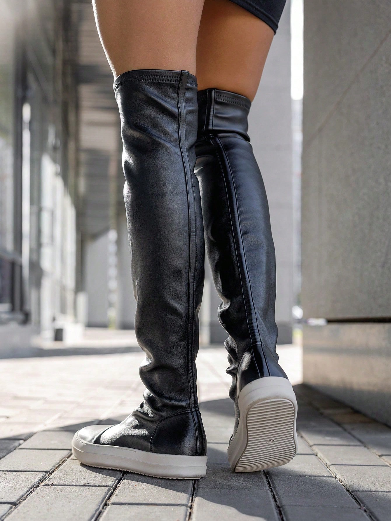 In Black Women Over-the-Knee Boots