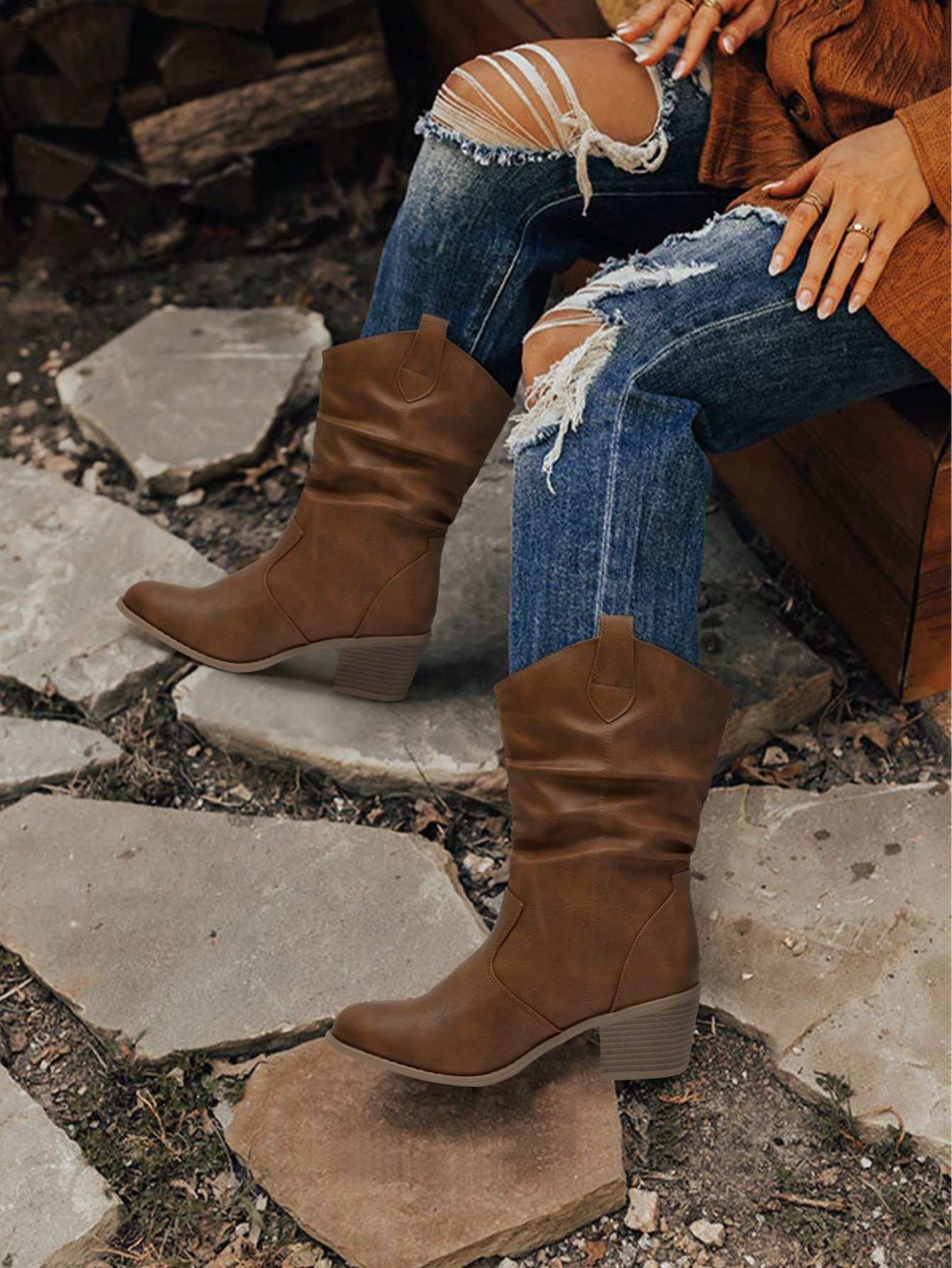 In Brown Women Mid-Calf Boots